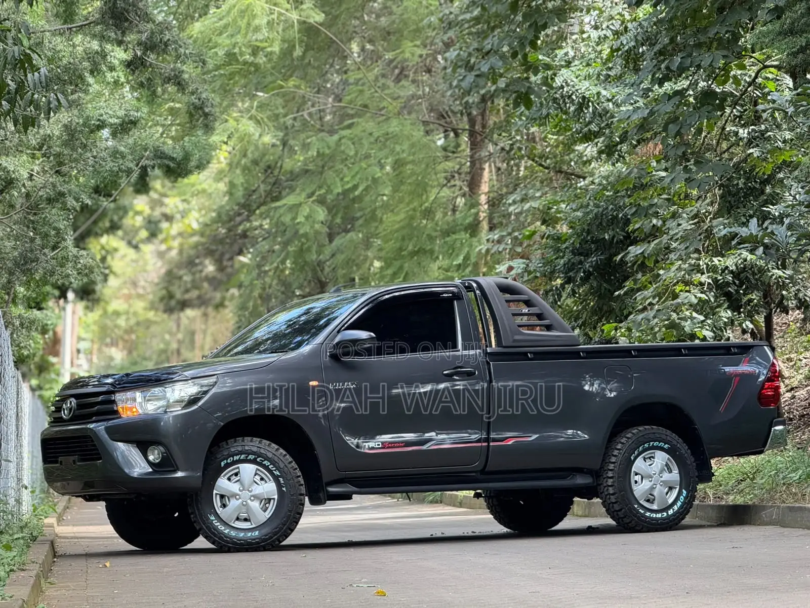 Toyota Hilux 2019 Gray