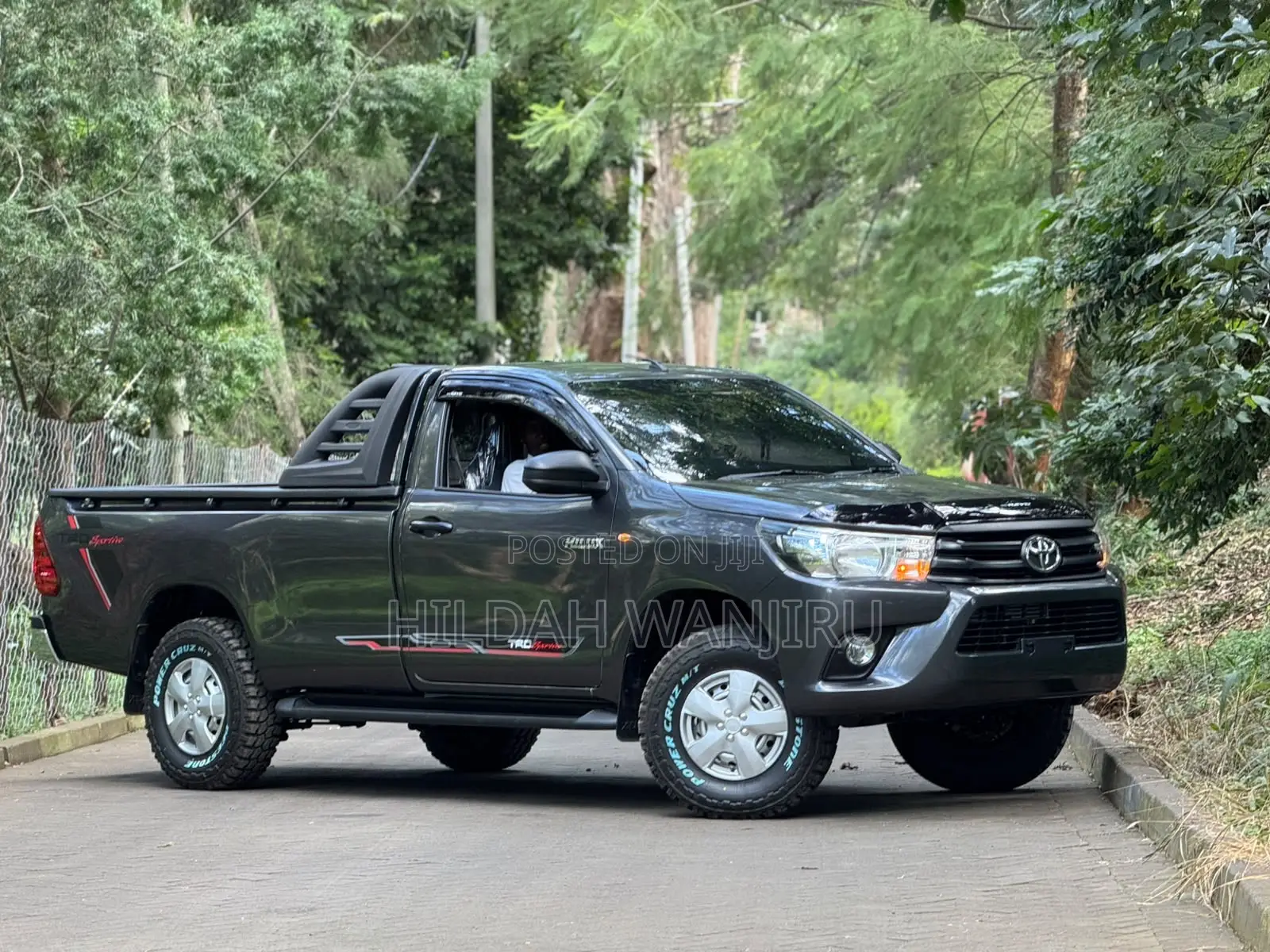 Toyota Hilux 2019 Gray