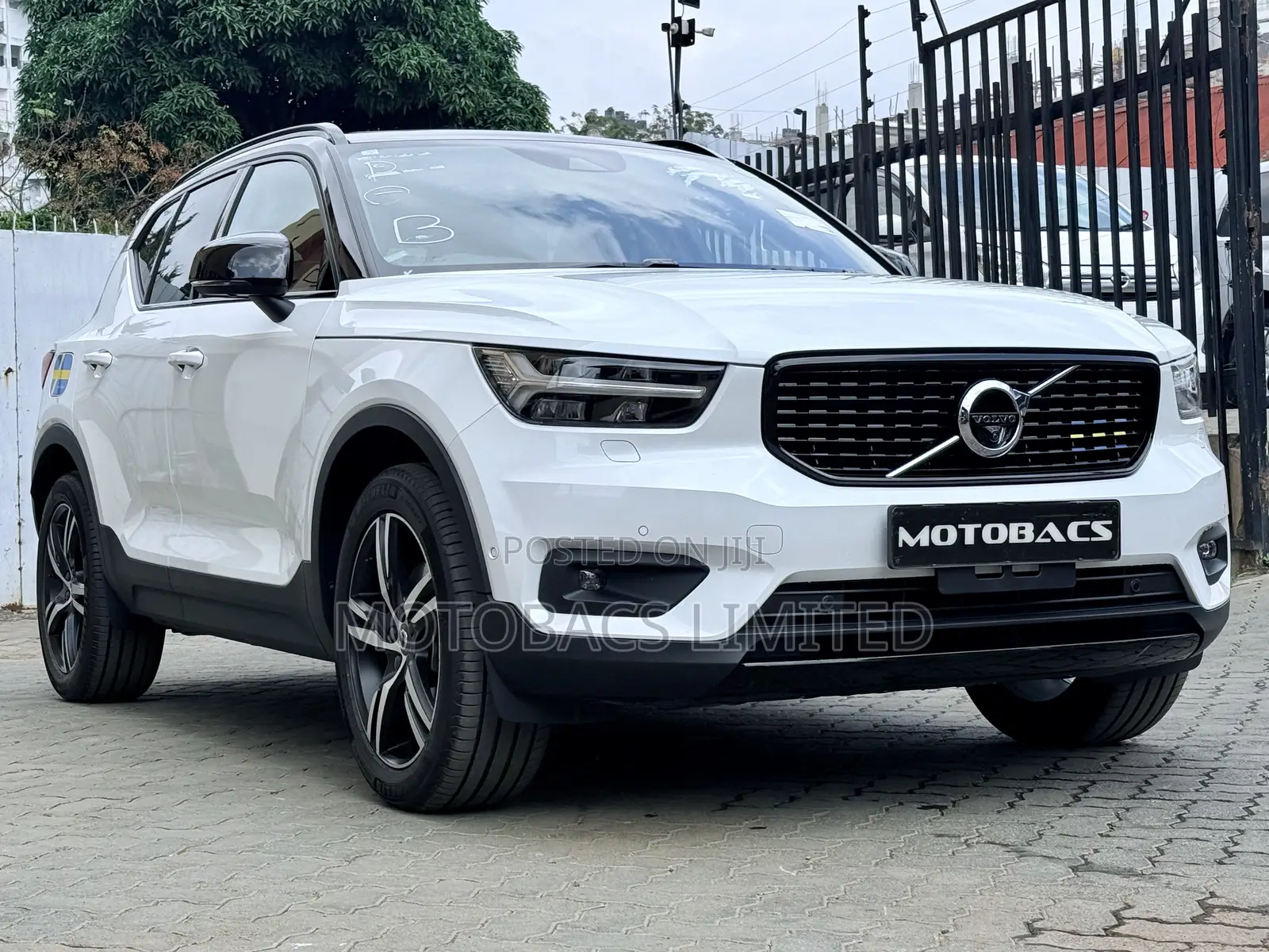 Volvo XC40 T5 Petrol AWD 2019 White