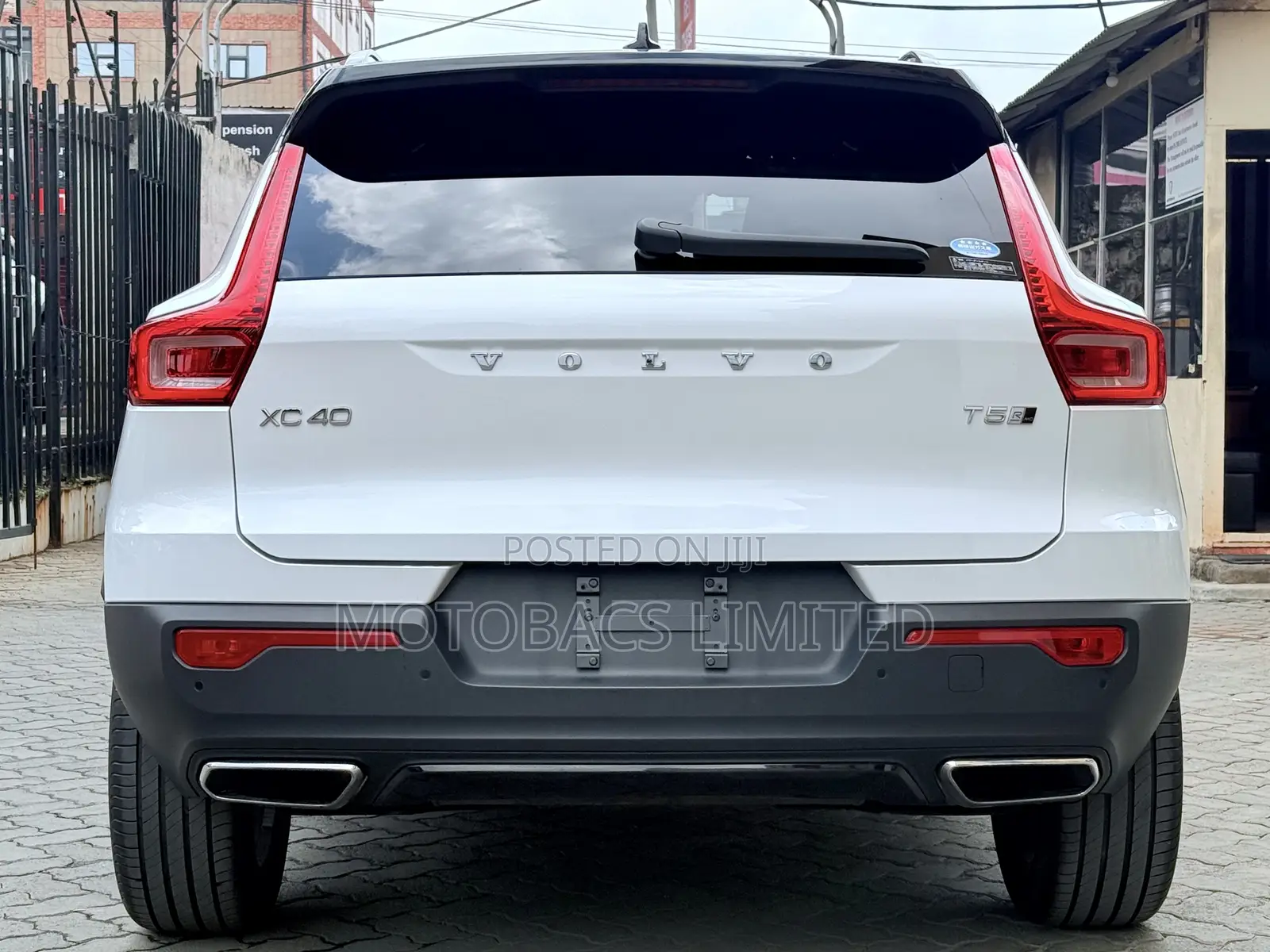 Volvo XC40 T5 Petrol AWD 2019 White