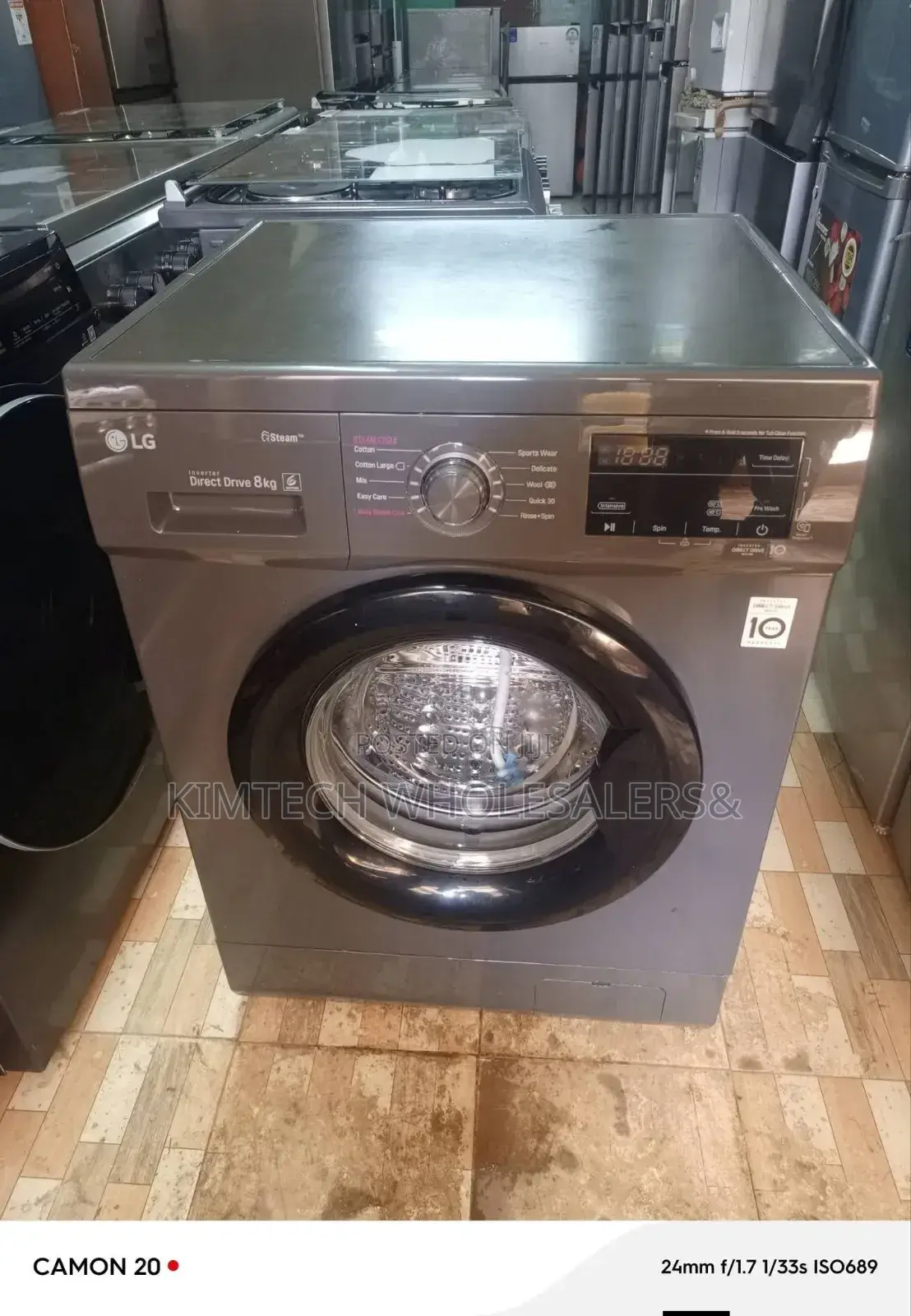 LG 10/7kg Front Load Wash and Dry Washing Machine