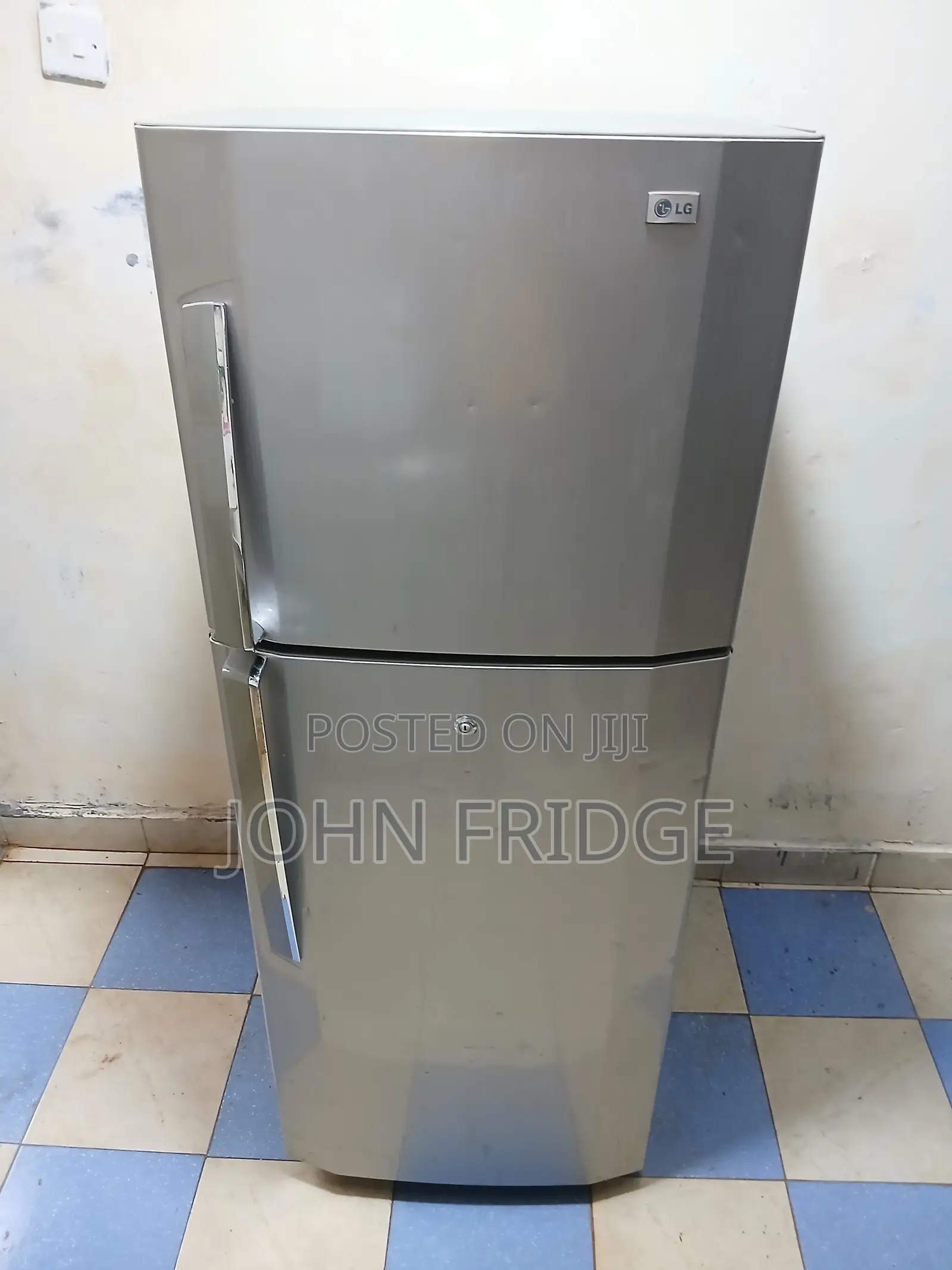 Lg Double Door Fridge - Top Freezer