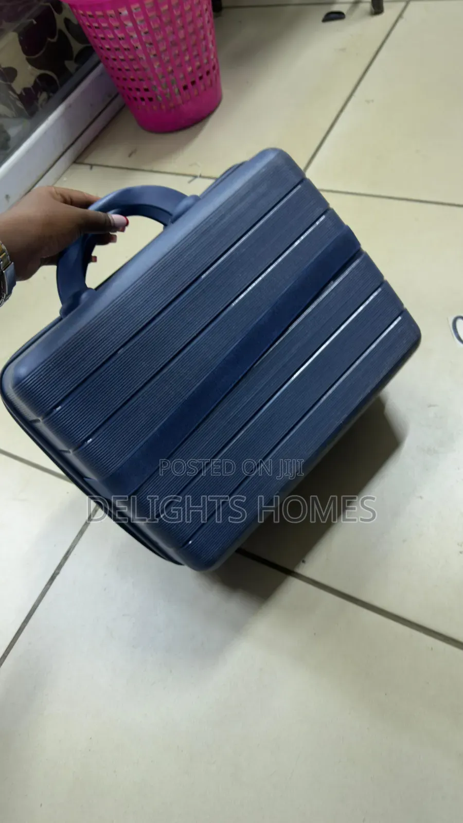 Make Up Bag /Carry on Rubber Bag_yu