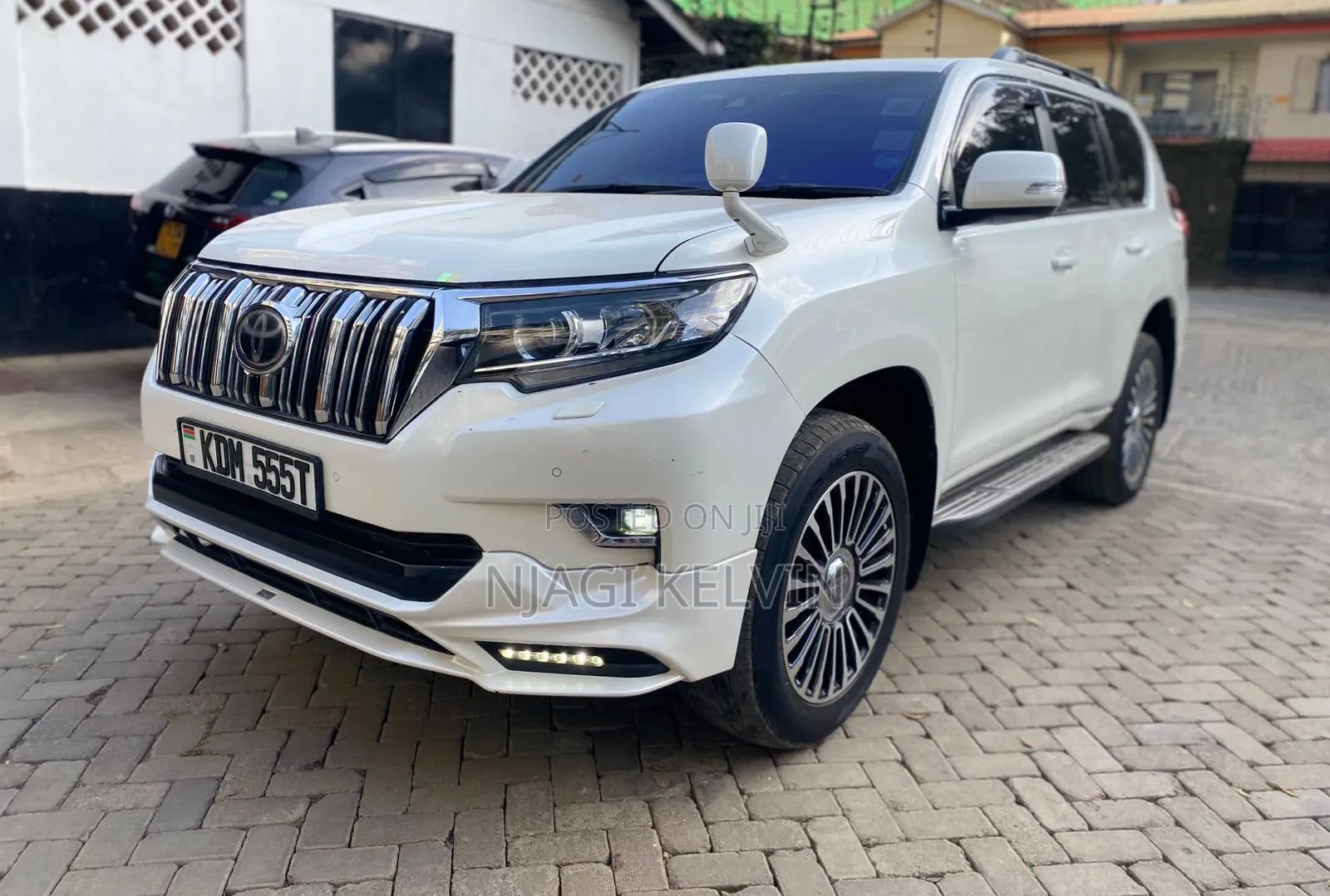 Toyota Land Cruiser Prado 2.7 2018 Pearl