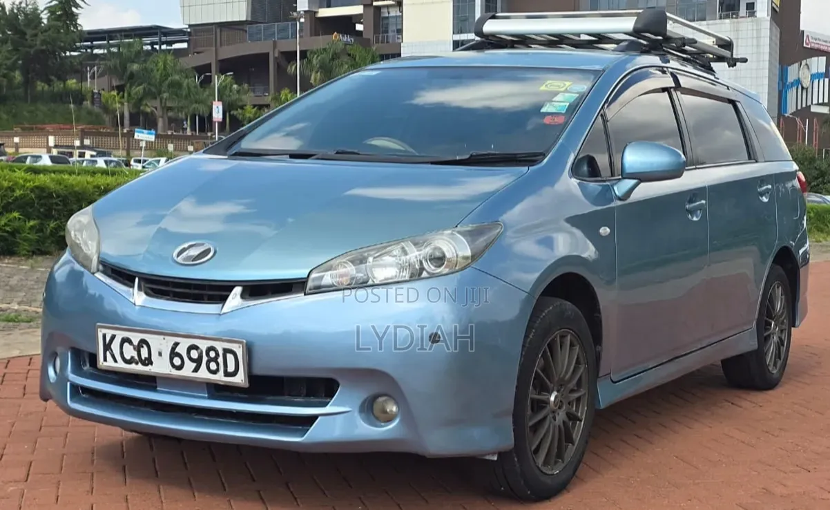 Toyota Wish 2011 Blue