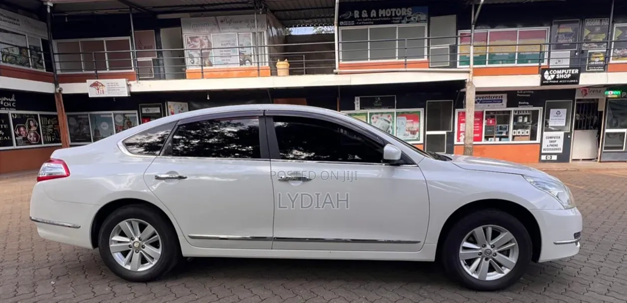 Nissan Teana 2012 White