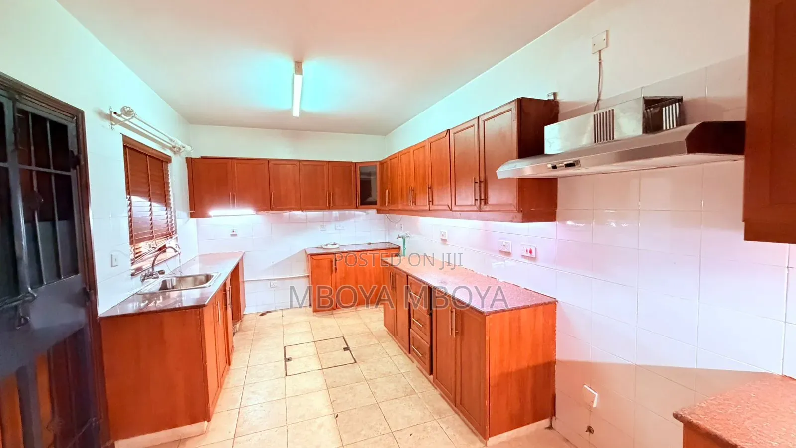 4bdrm Mansion in General Mathenge, Spring Valley for rent