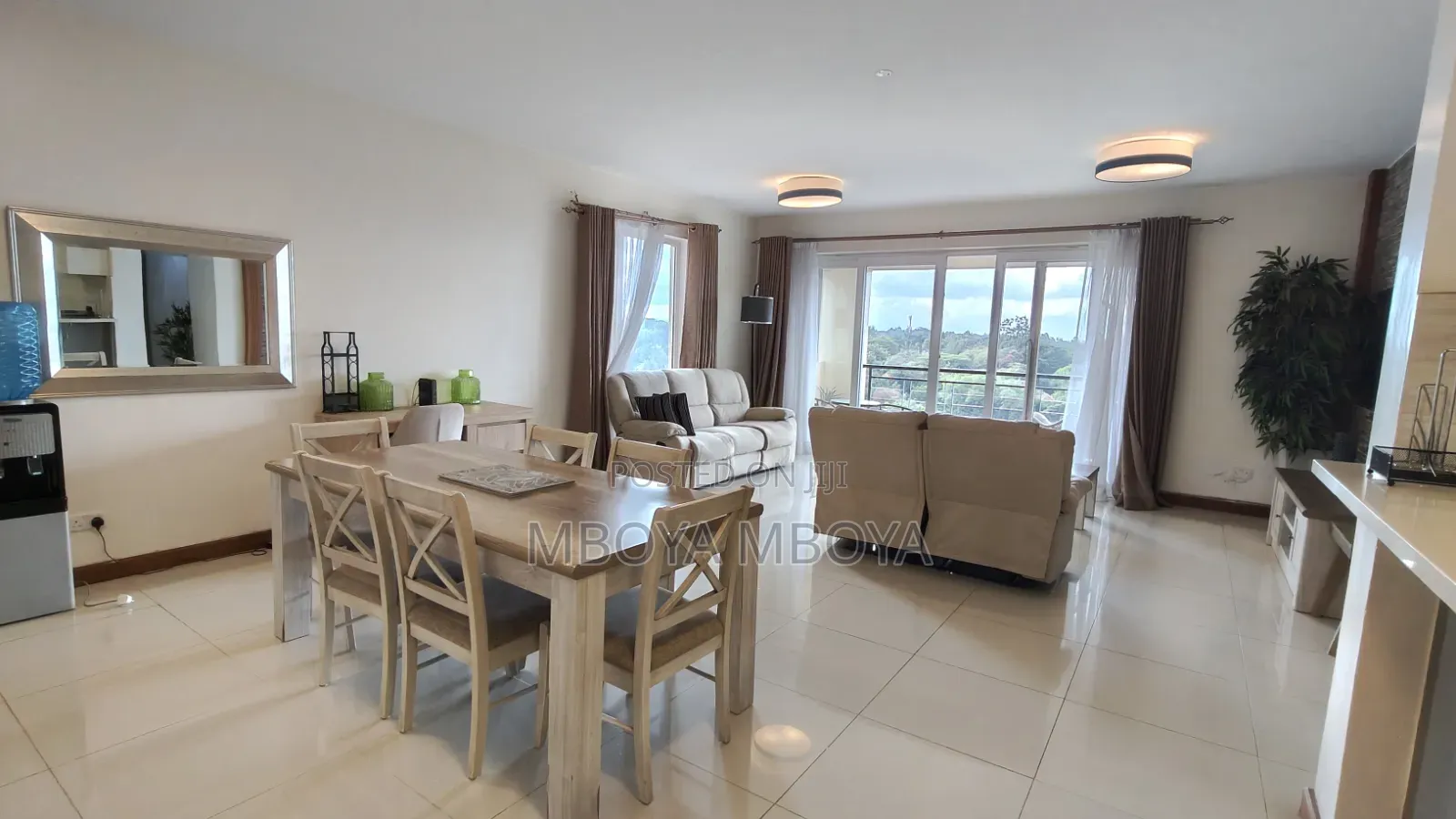 Furnished 4bdrm Apartment in Parklands for rent