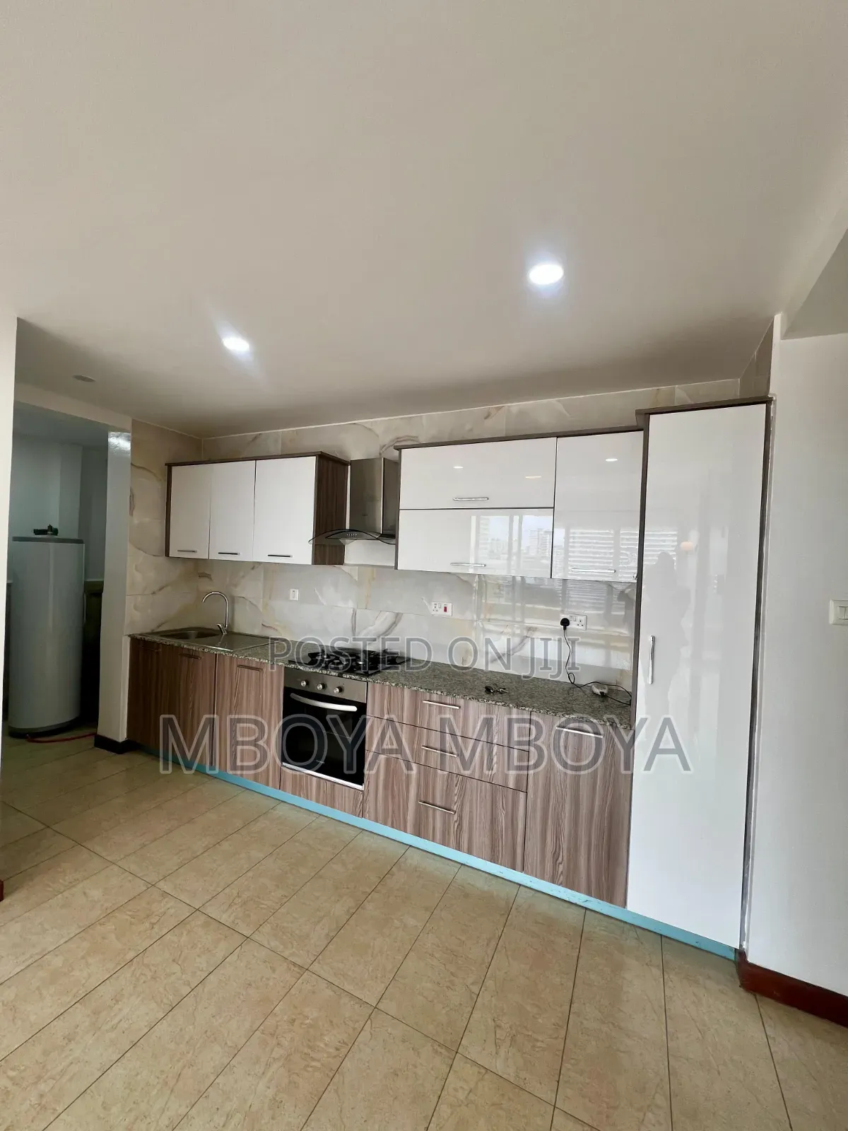 2bdrm Apartment in Yaya Center, Hurlingham for rent