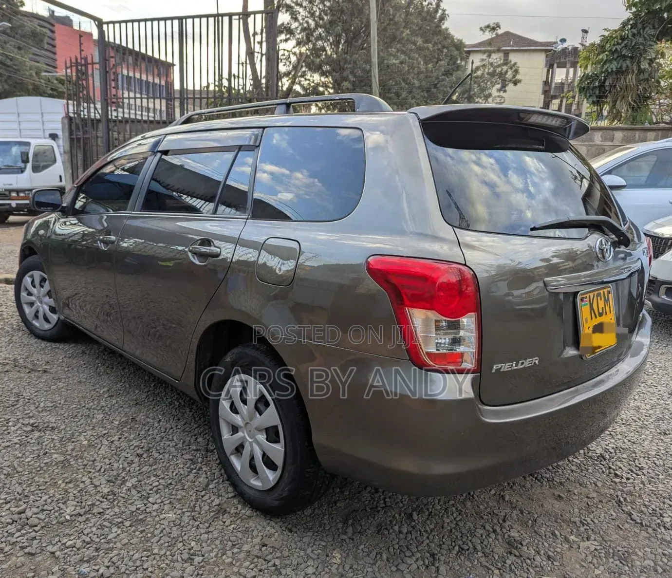 Toyota Corolla Fielder 2011 Gray