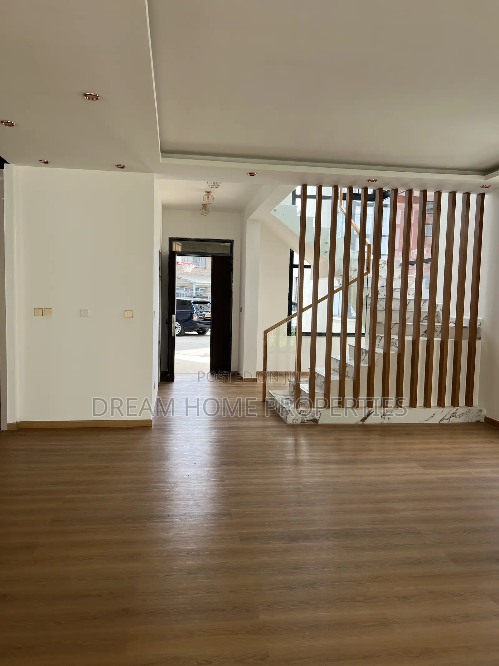 5bdrm Townhouse/Terrace in Lavington for sale
