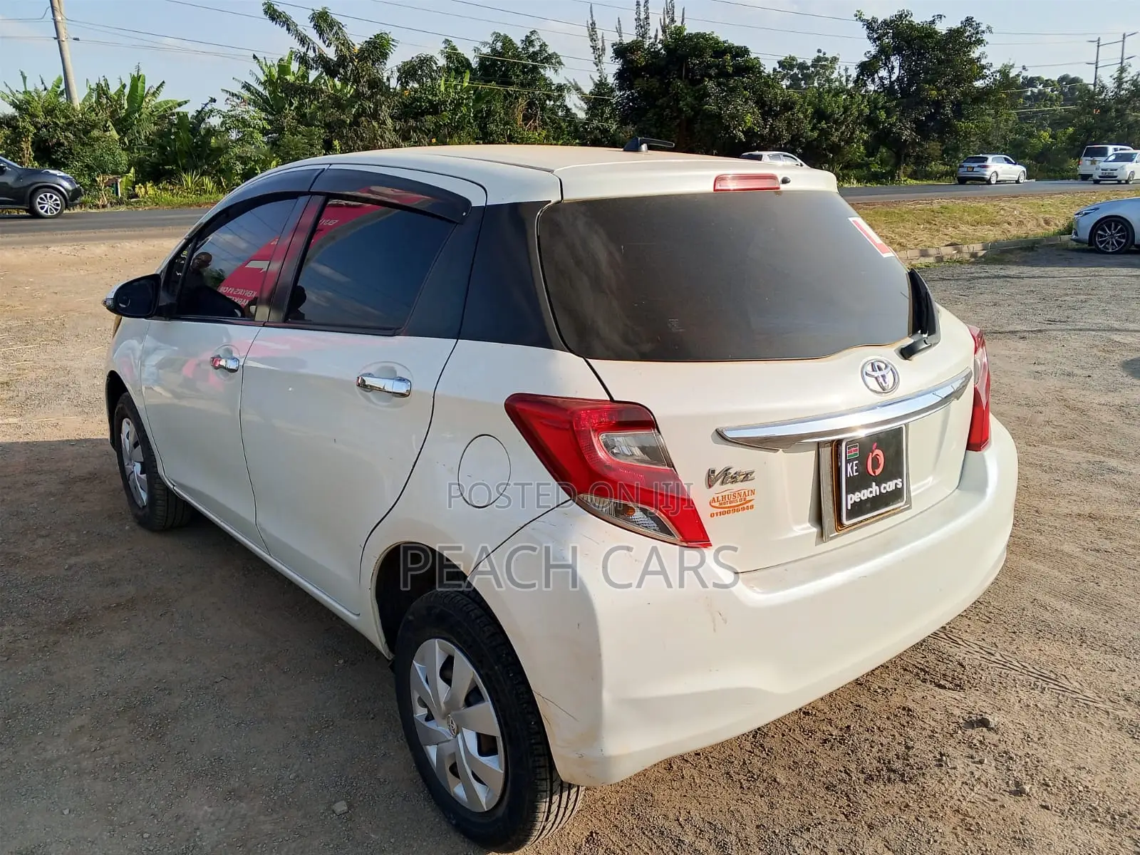 Toyota Vitz 2015 White
