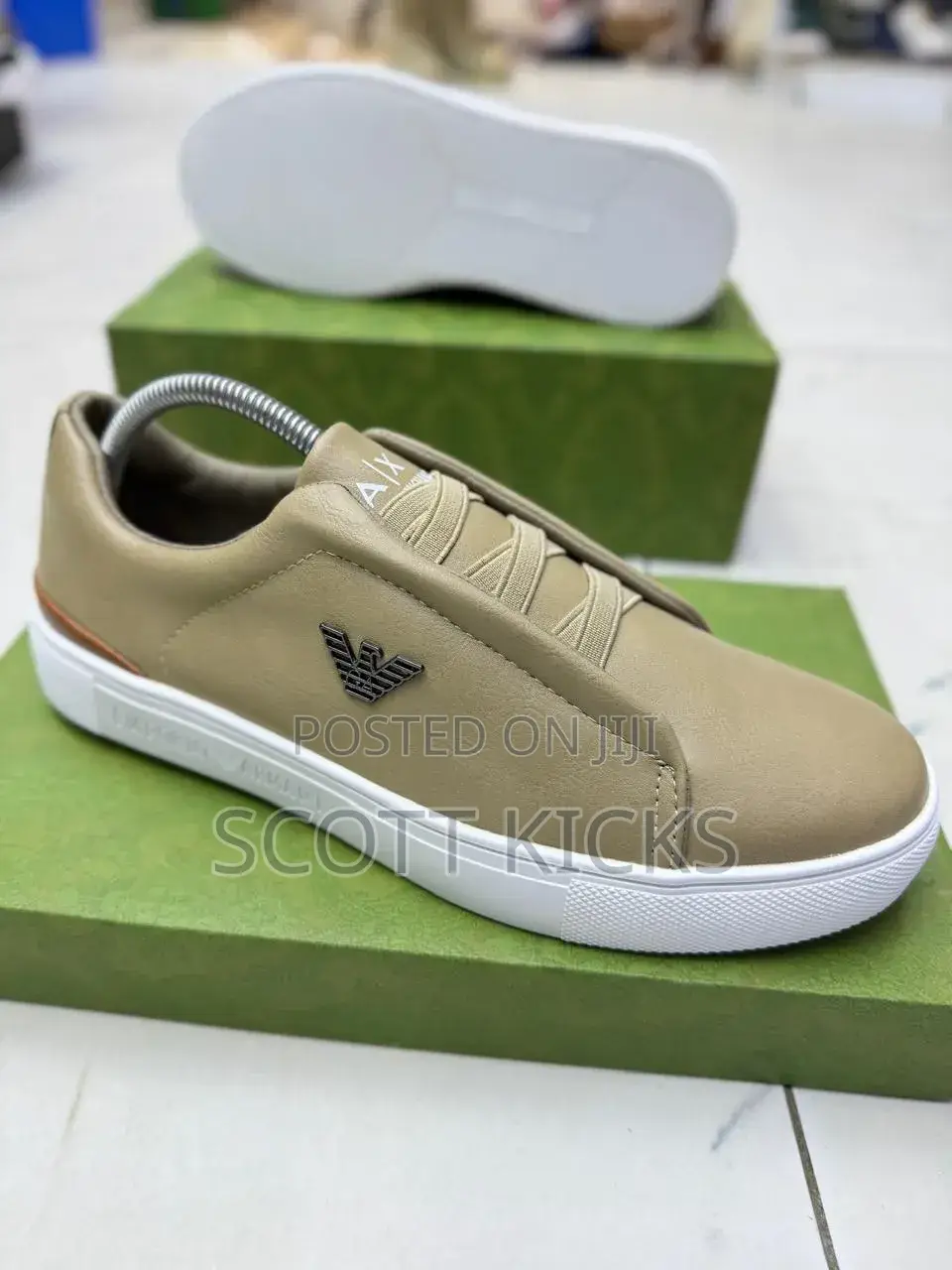 Emporio Armani Casuals
Sizes 40-45