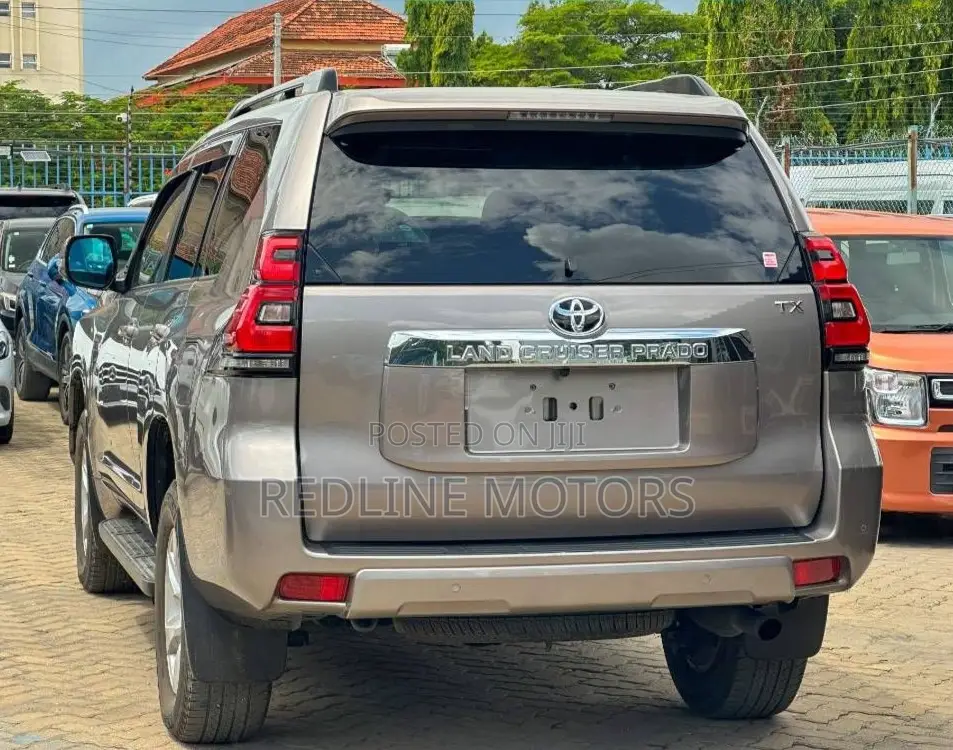 Toyota Land Cruiser Prado 2.7 2021 Brown