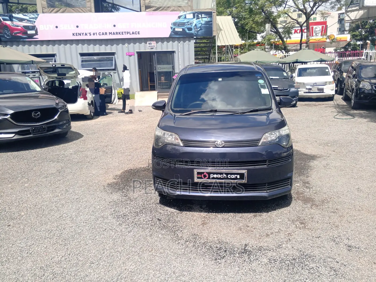 Toyota Spade 2014 Purple
