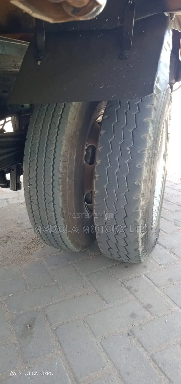 NPR Isuzu Lorry
