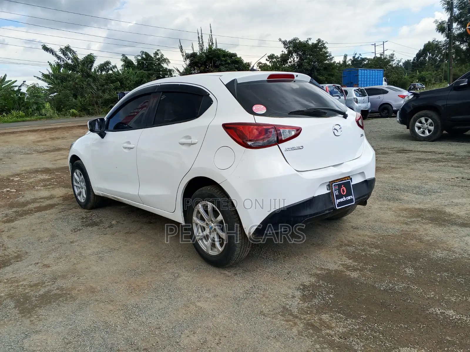 Mazda Demio 2015 Off white