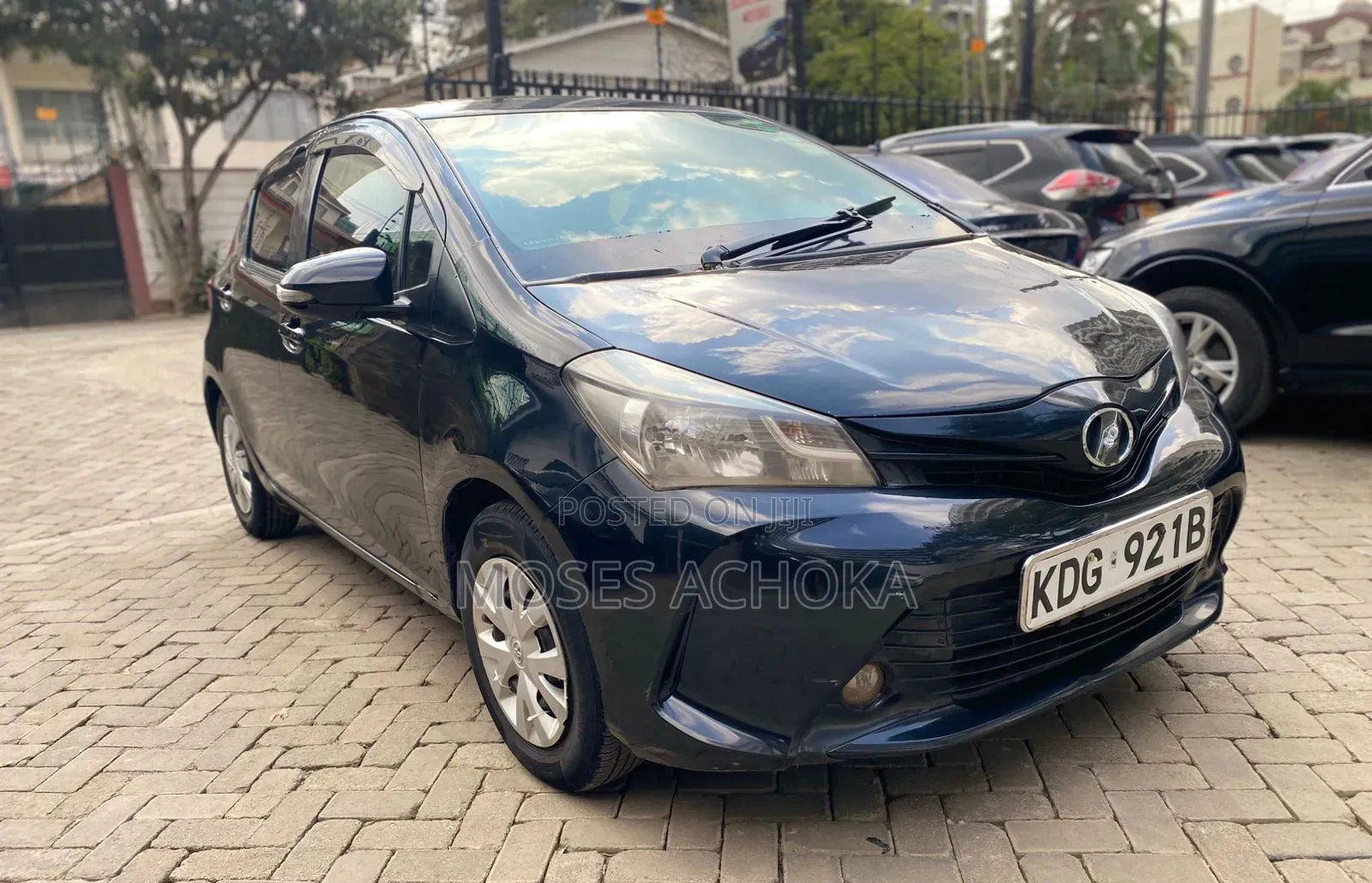 Toyota Vitz 2014 Black