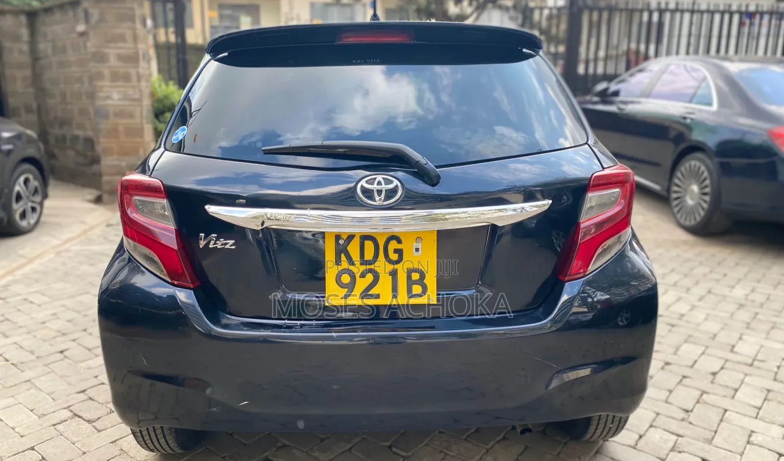 Toyota Vitz 2014 Black