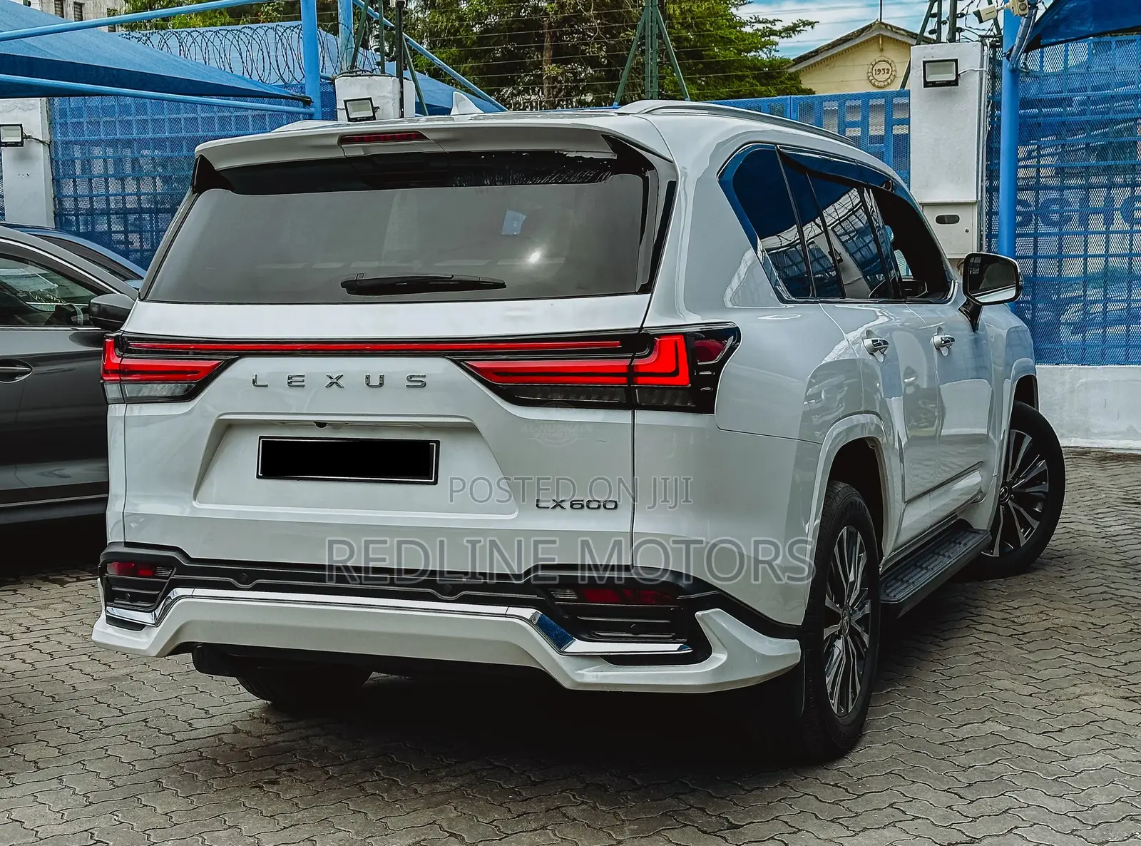 Lexus LX 600 2022 Pearl