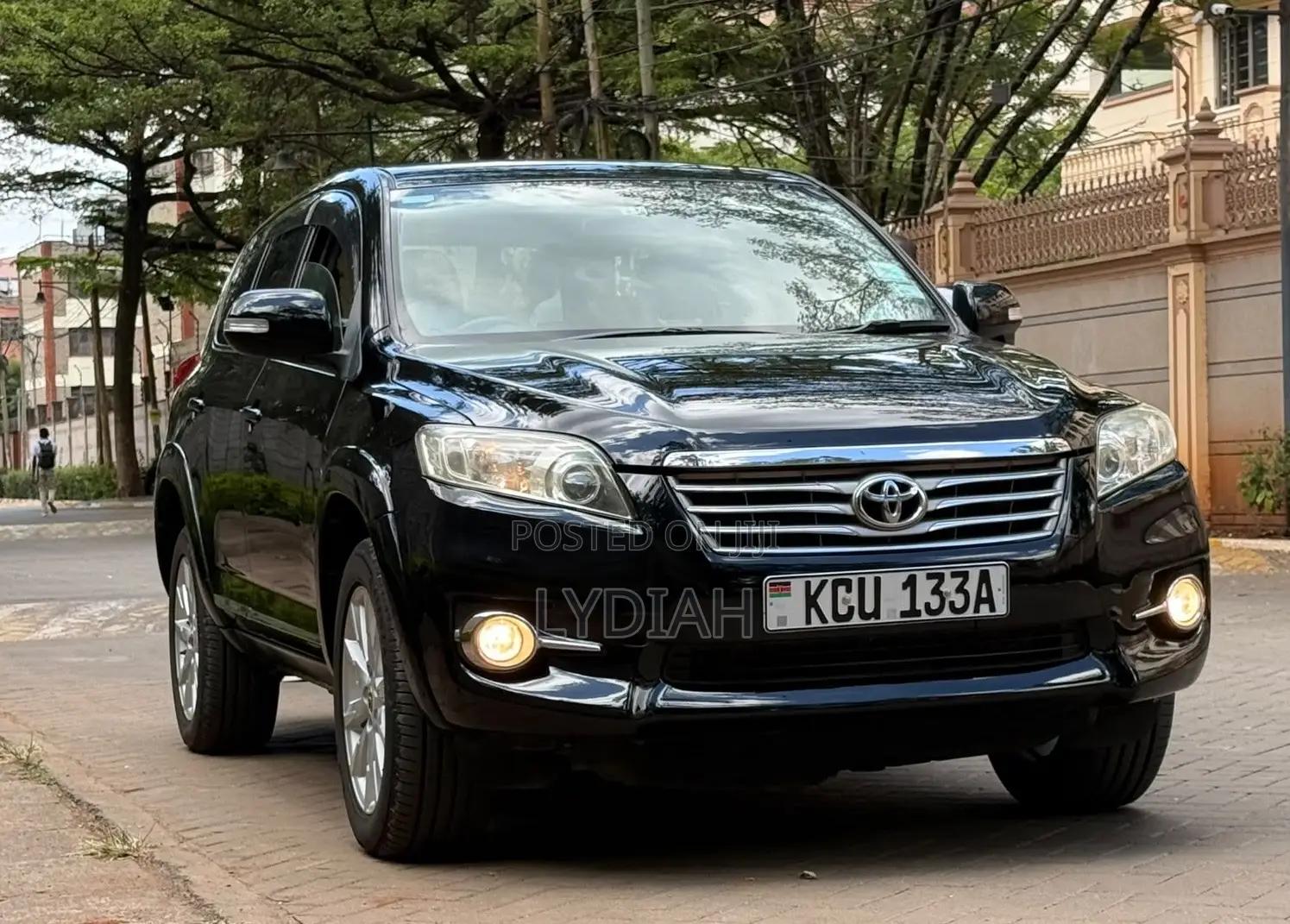 Toyota Vanguard 2012 Black