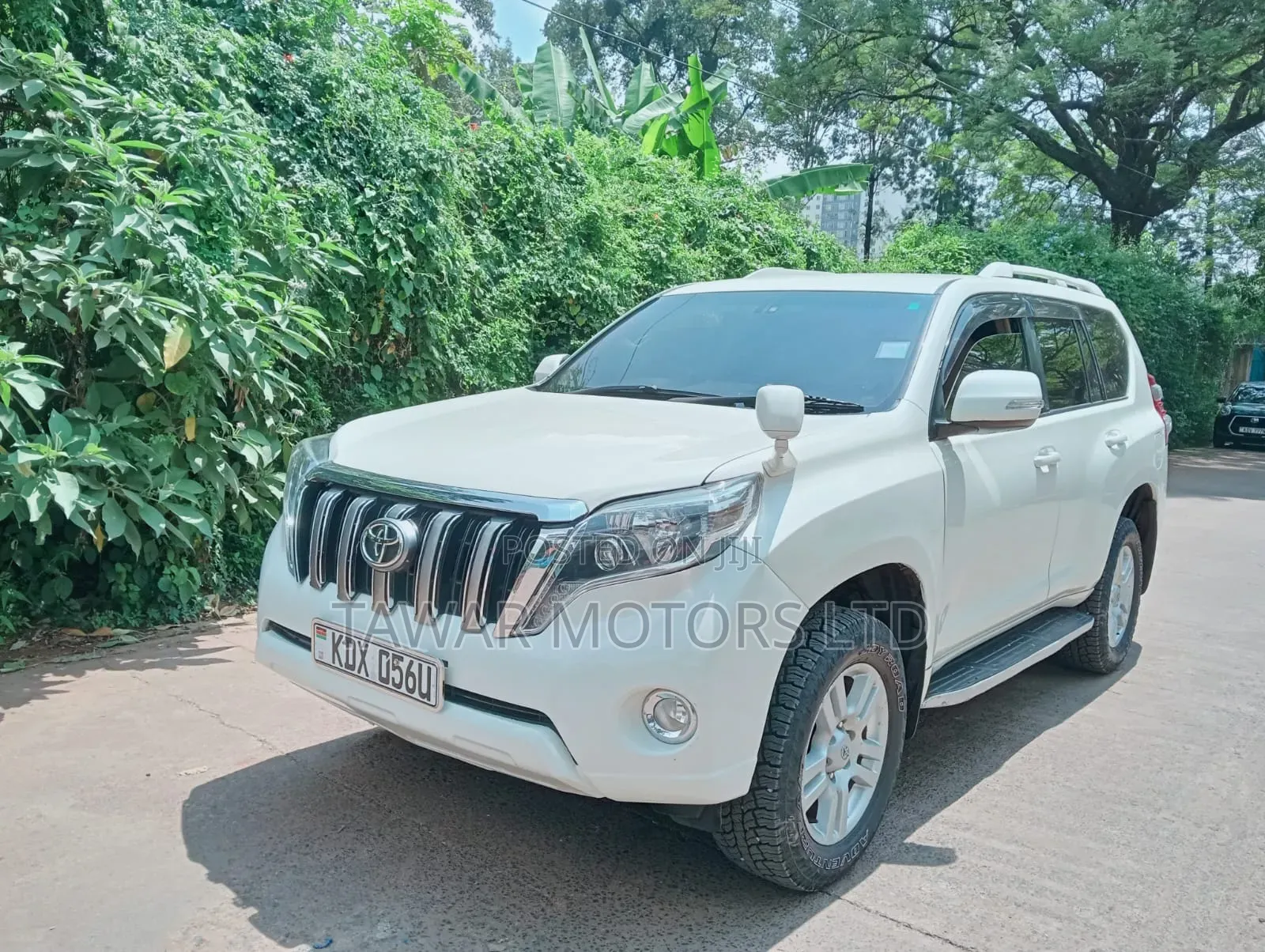 Toyota Land Cruiser Prado 2013