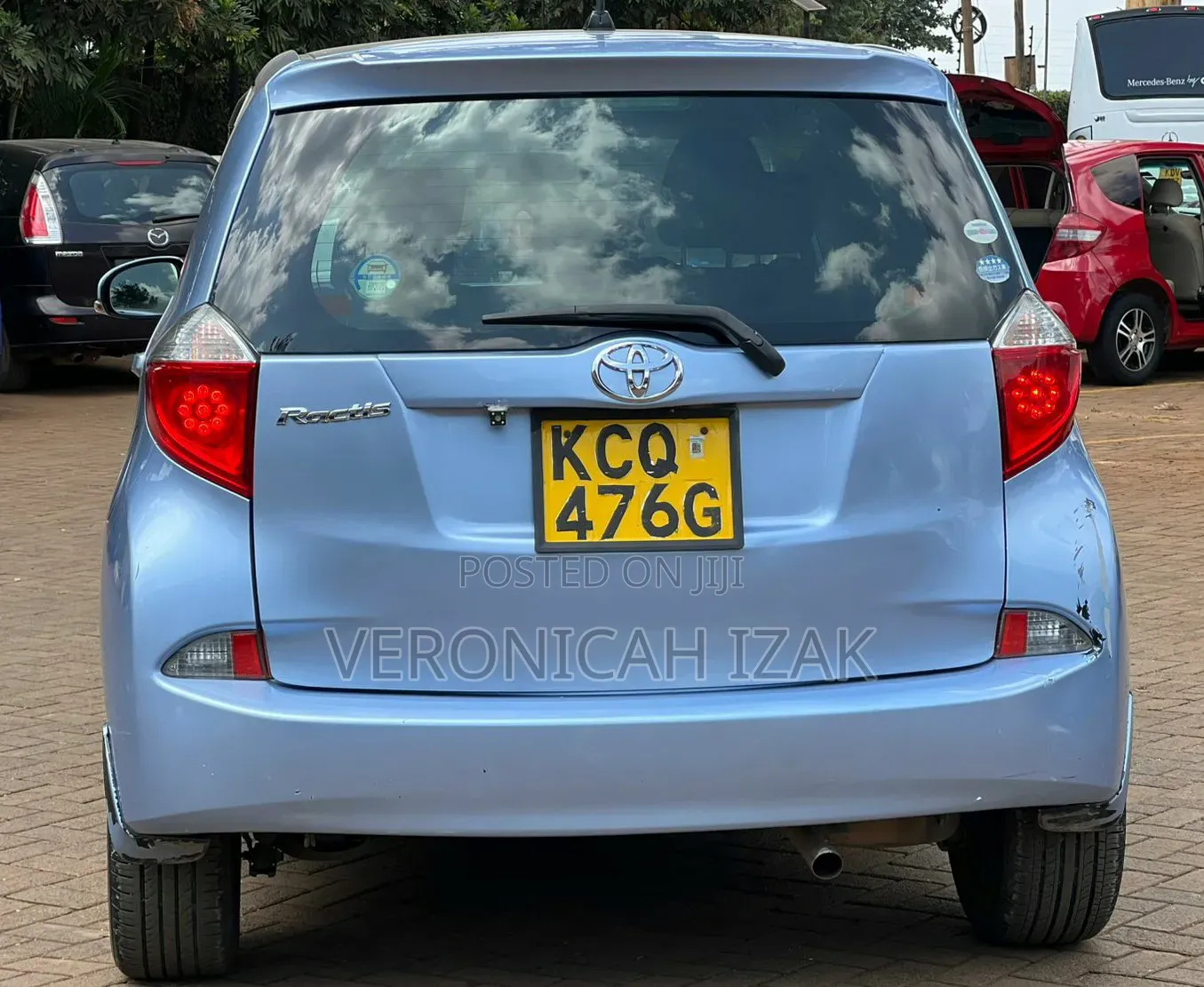 Toyota Ractis 2012 Blue