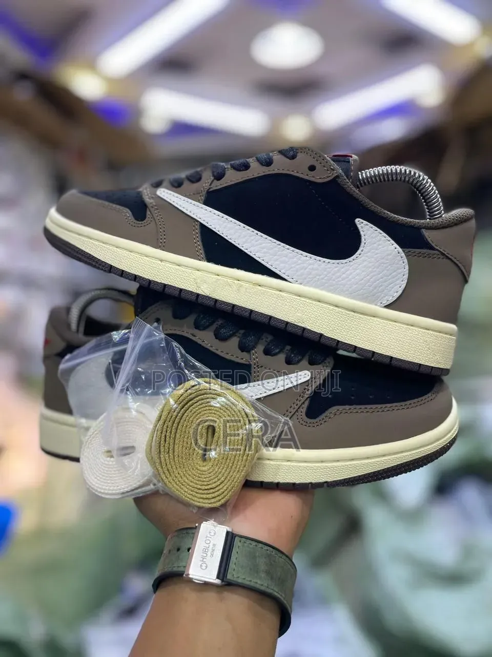 Air Jordan Travis Scott