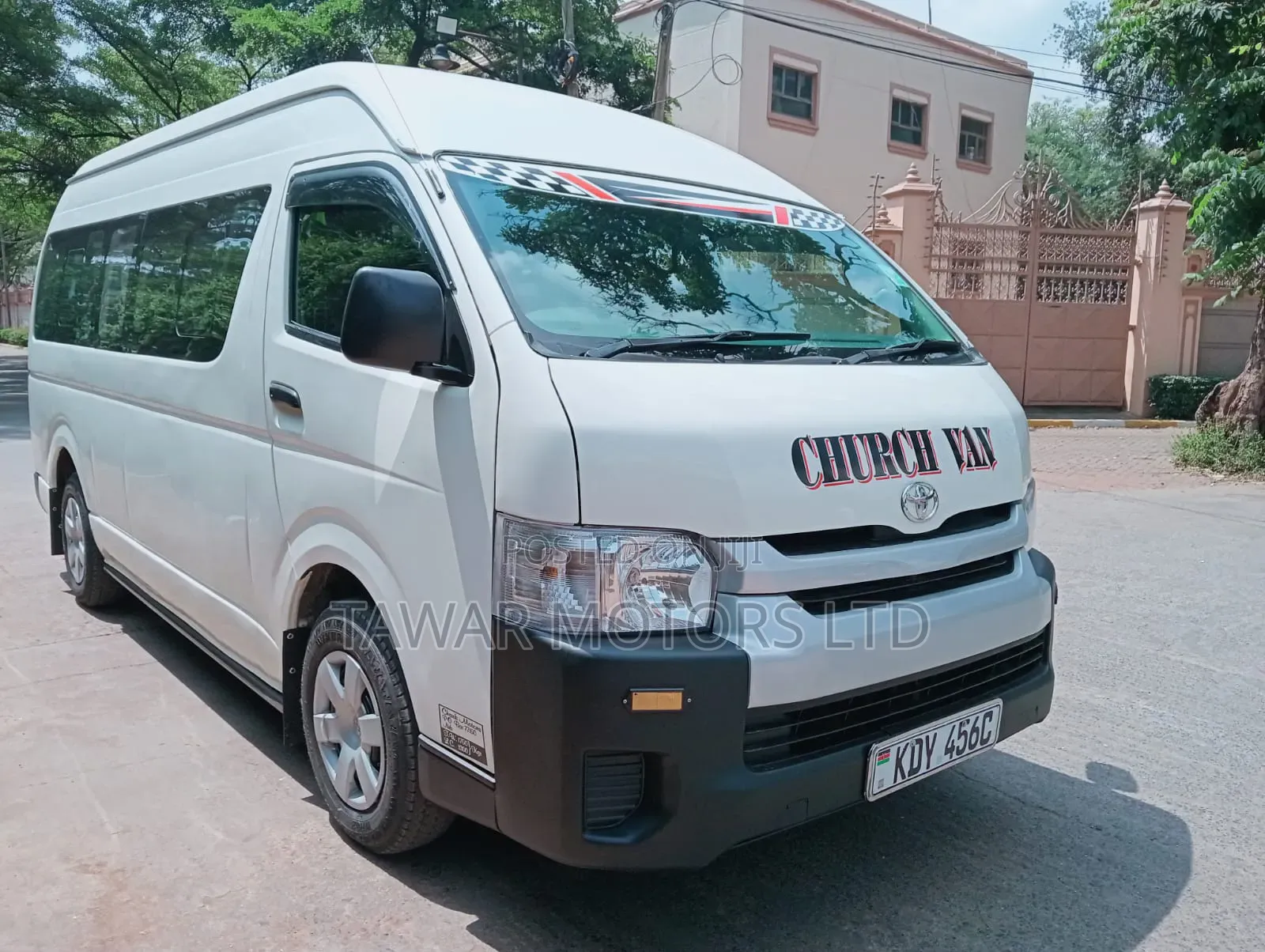 Toyota Grand HiAce 2024 White