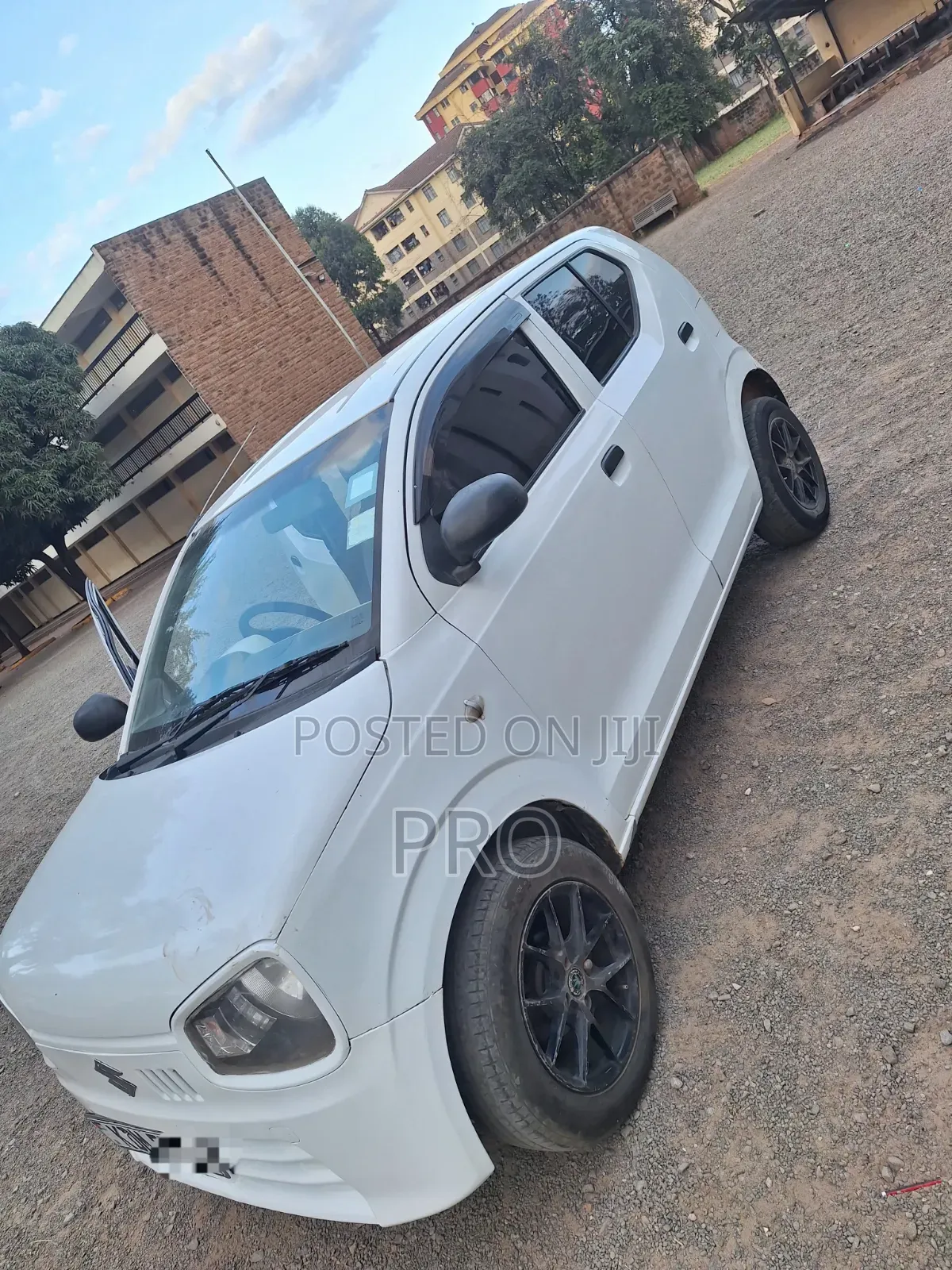Suzuki Alto 2016 White