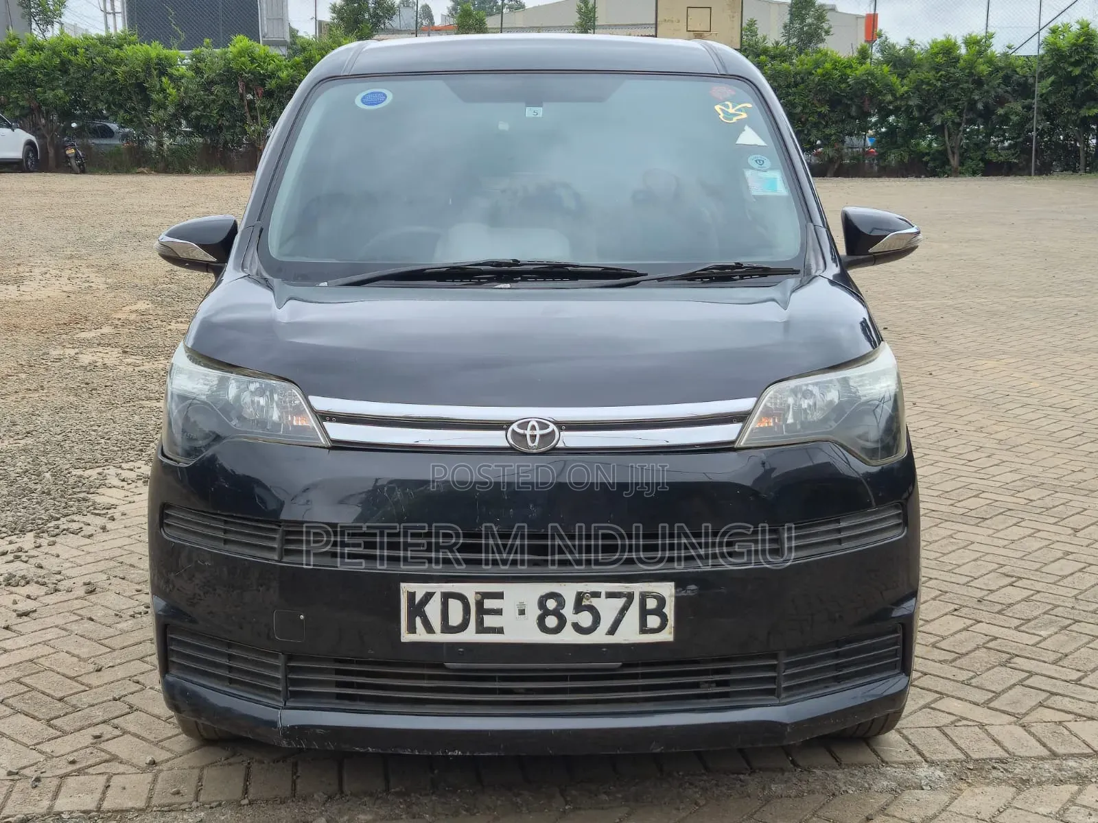 Toyota Spade 2014 Black
