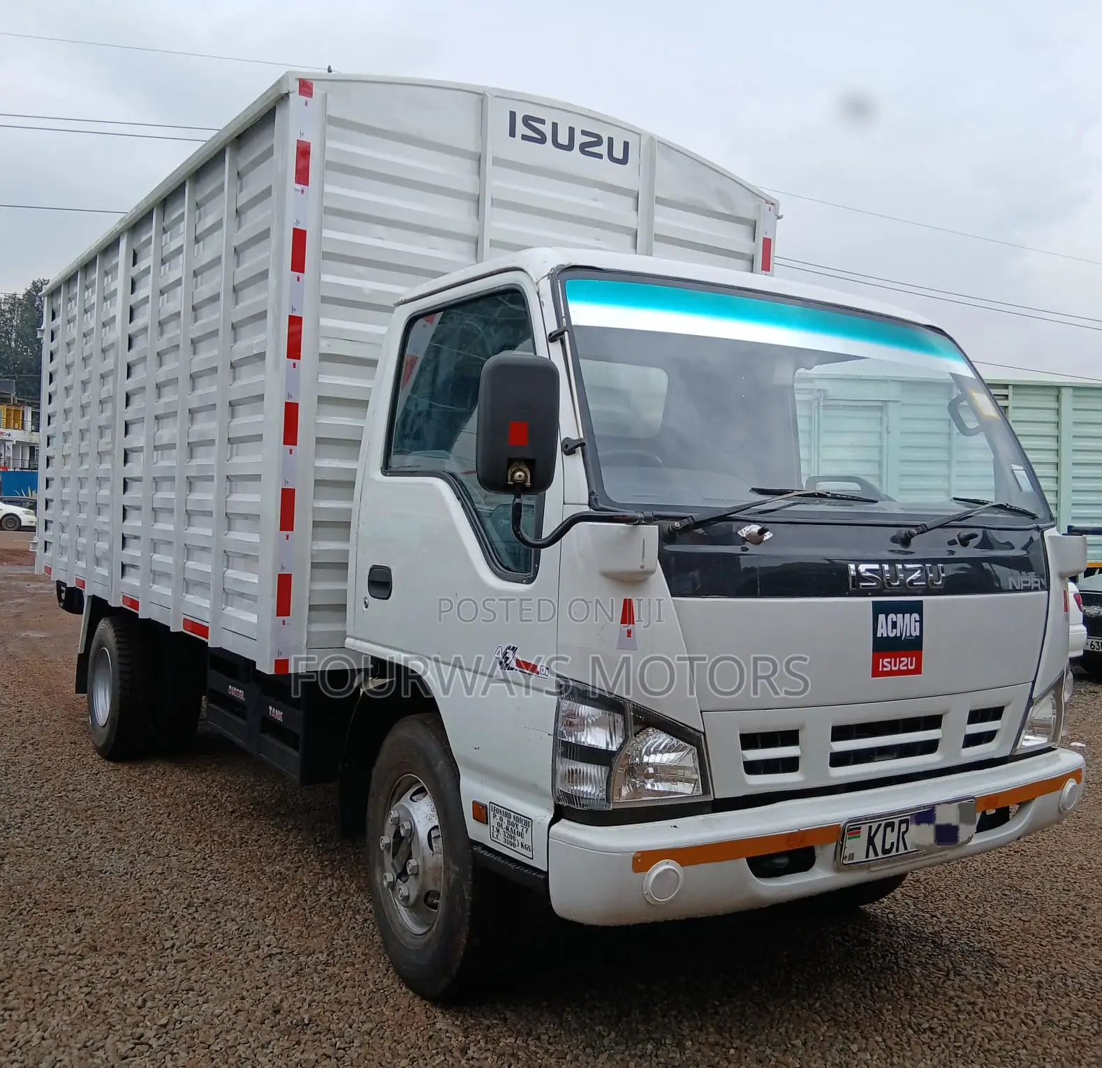 Isuzu NPR 2018