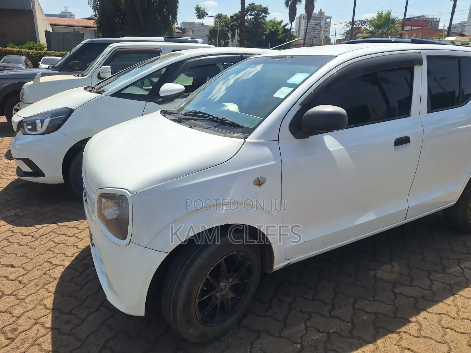 Suzuki Alto 2017 White