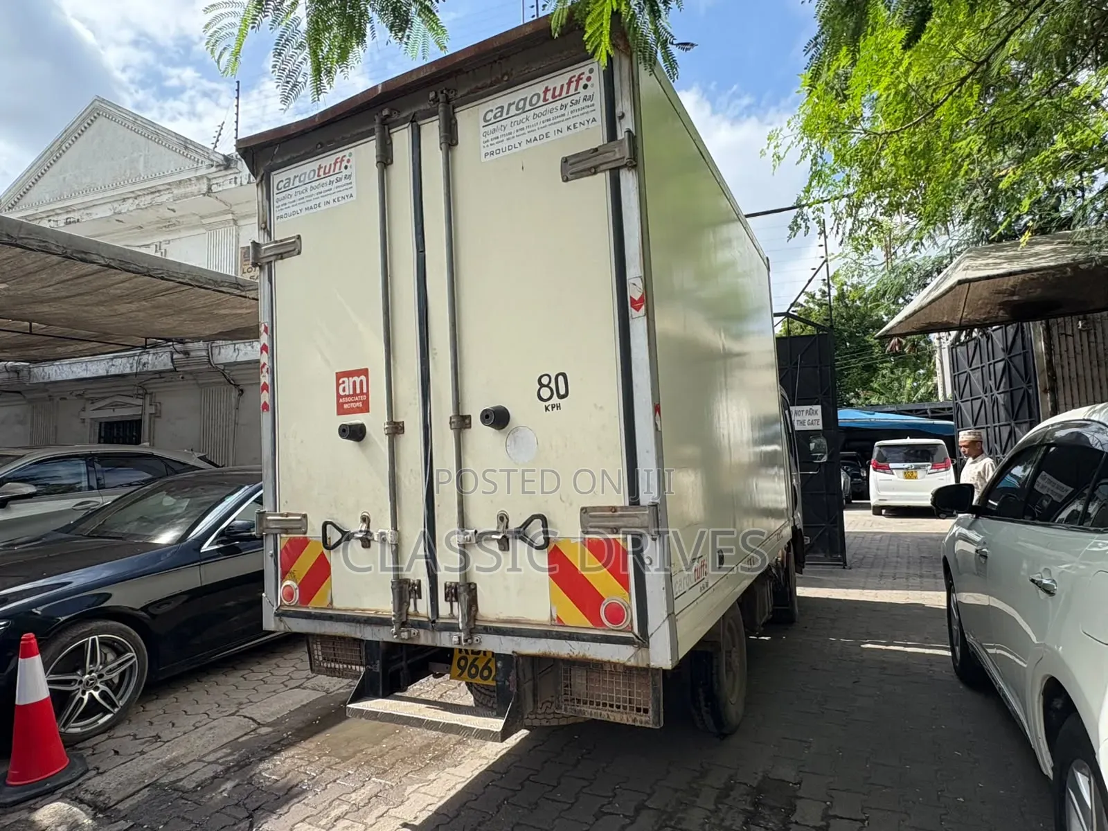 Isuzu Canter