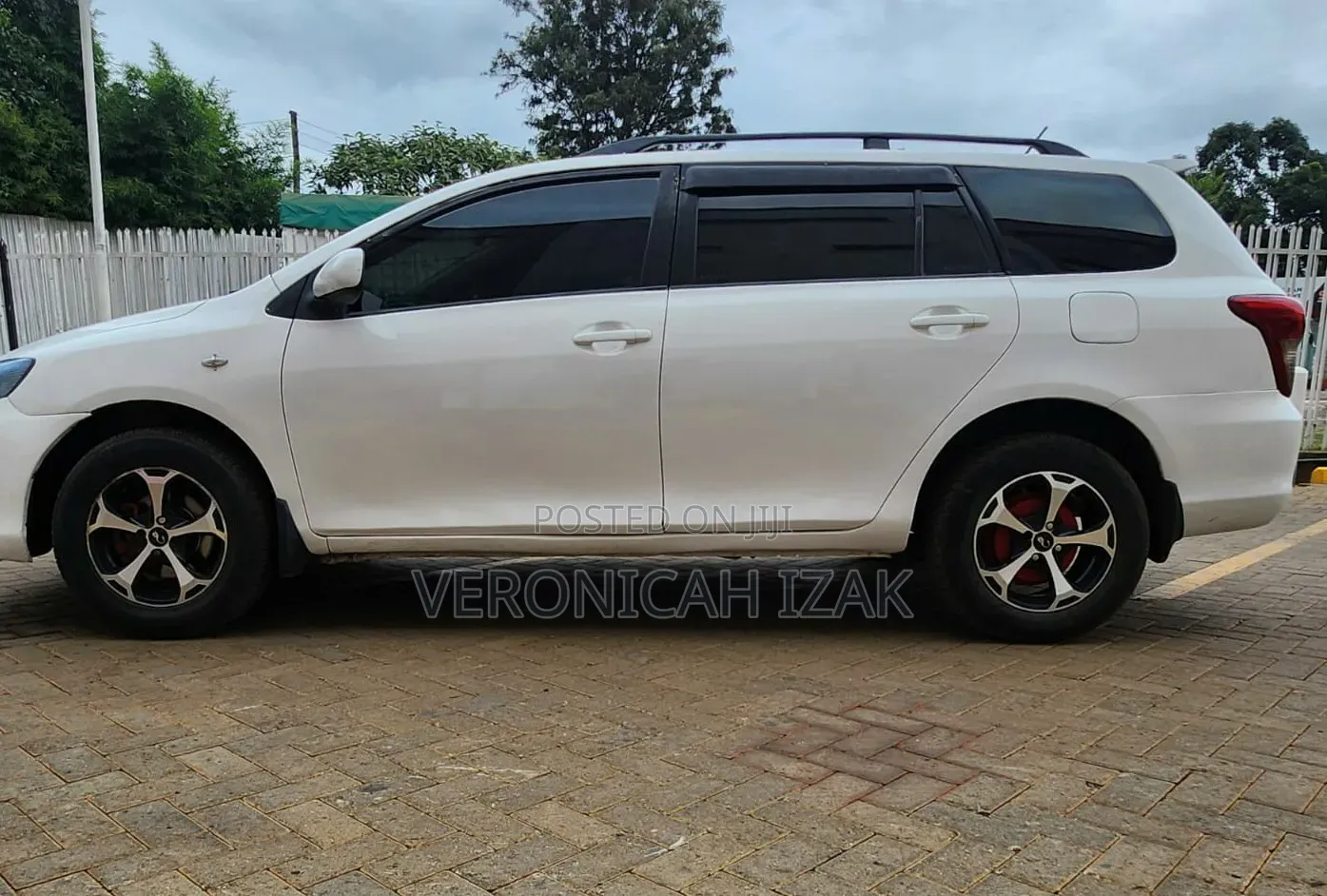 Toyota Corolla Fielder 2009 White
