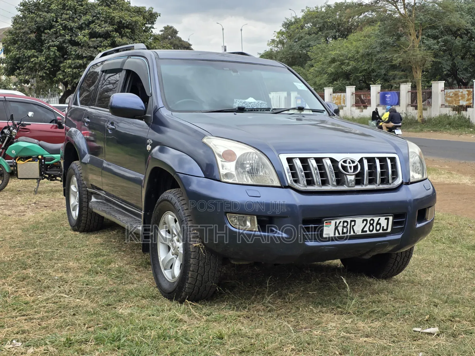 Toyota Land Cruiser Prado 2004 Blue