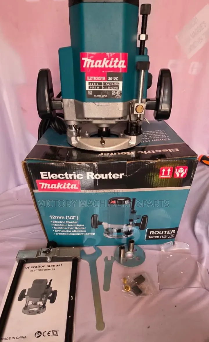 Makita 1600w Wood Router – Heavy Duty Professional Router