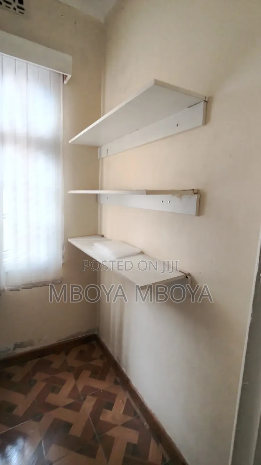 Commercial House for Rent in Parklands