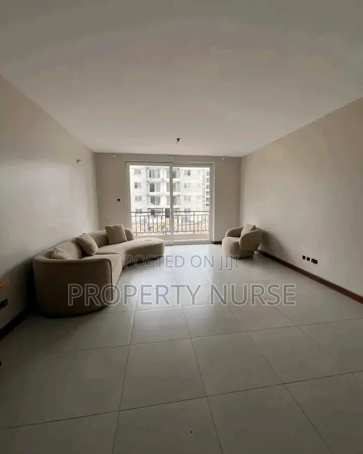 2bdrm Apartment in Gateway Mall Area for sale