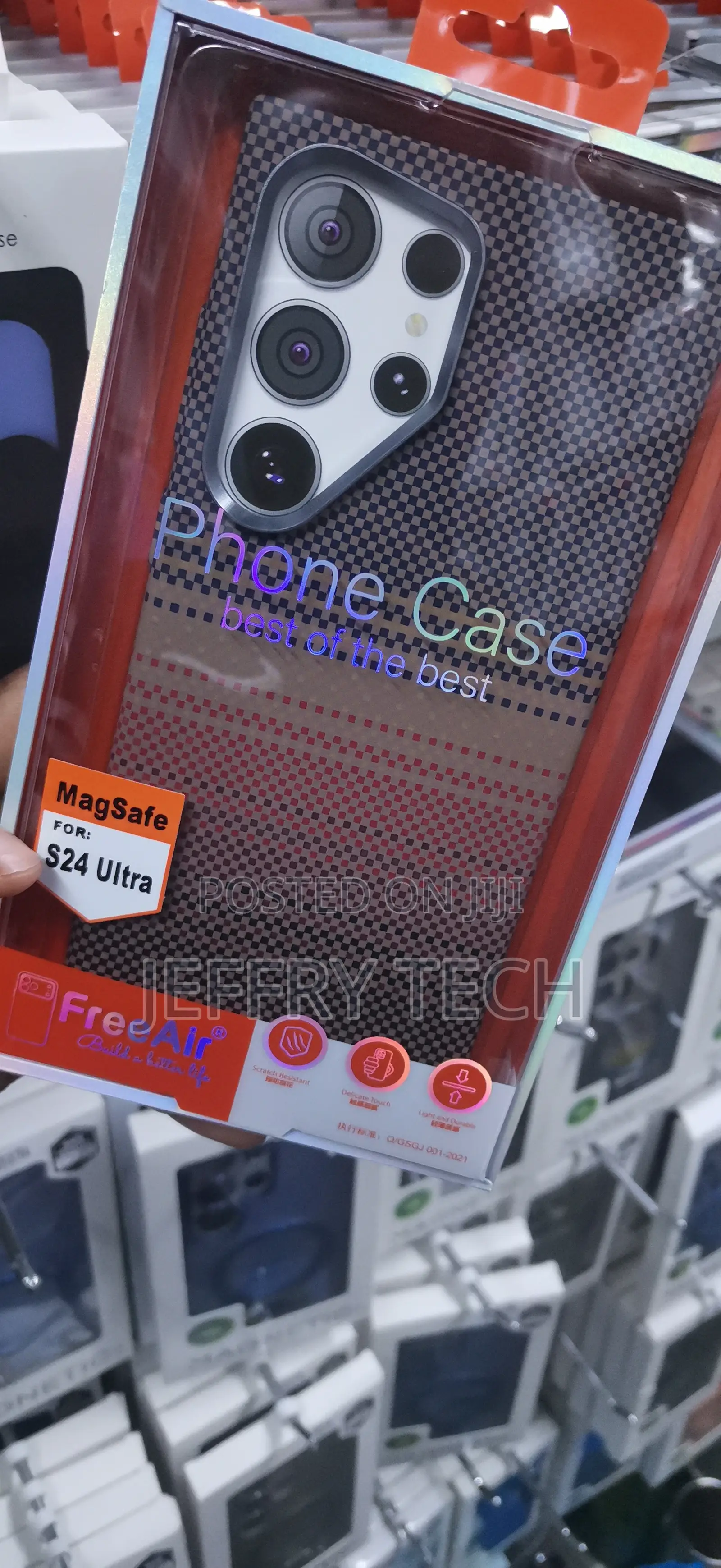 Free Air Carbon Fiber Case Designed for the Samsung Galaxy S24 Ultra