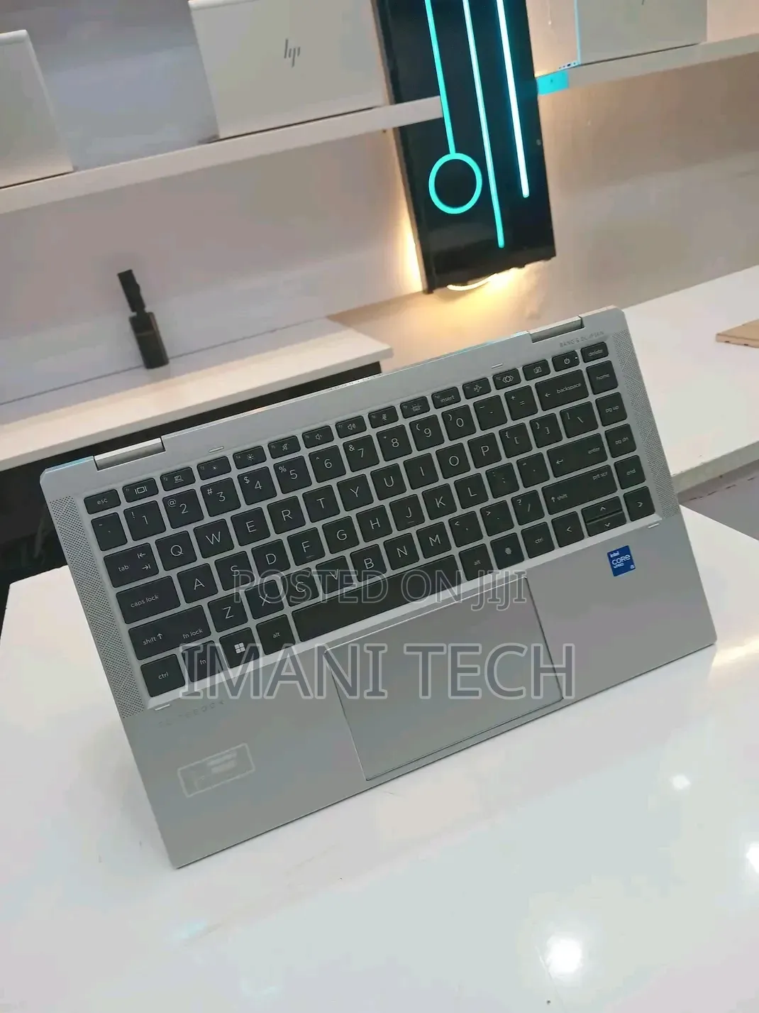 Laptop HP EliteBook 1040 G8 16GB Intel Core i7 SSD 512GB