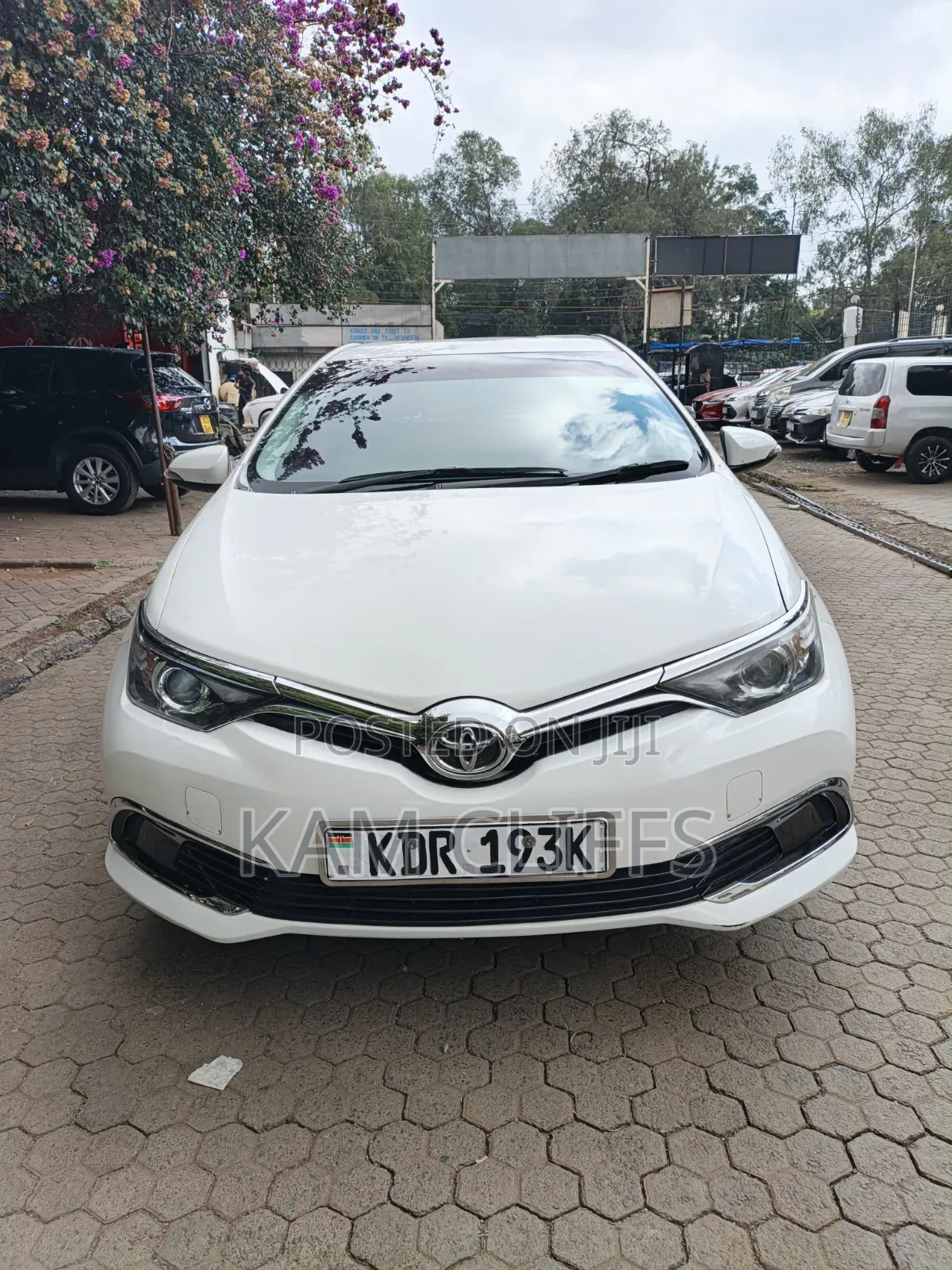 Toyota Auris 2016 White