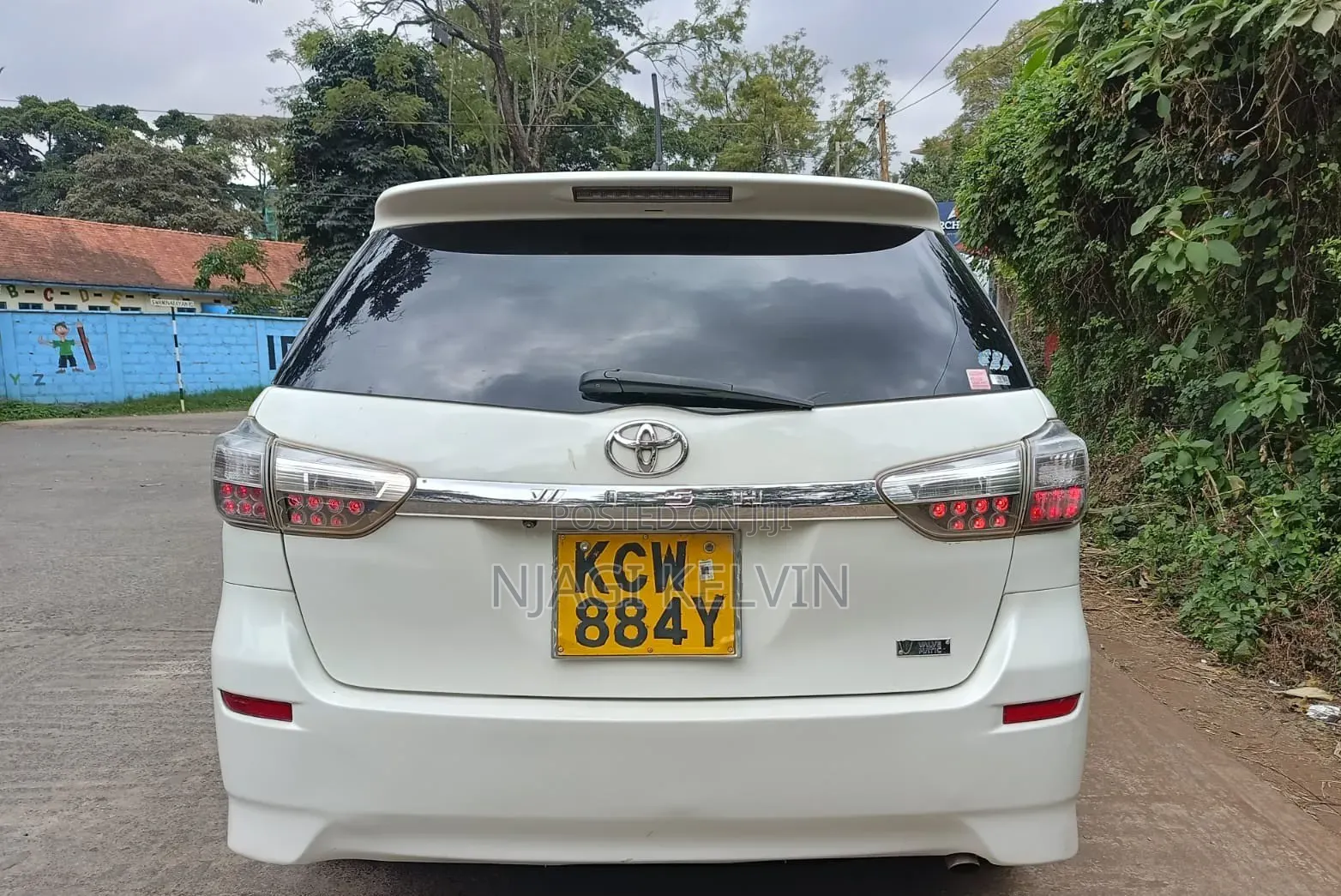 Toyota Wish 2013 White