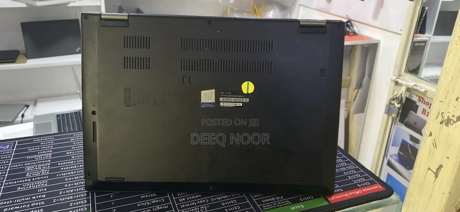 Laptop Lenovo ThinkPad X390 Yoga 8GB Intel Core i5 SSD 256GB