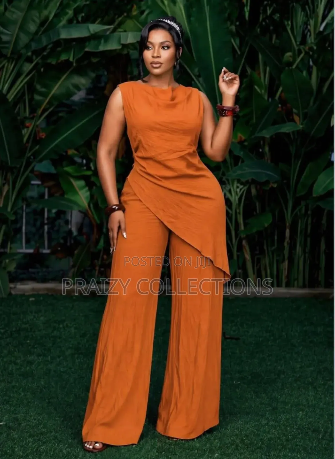 Fancy 2 Pc Set
Linen Material