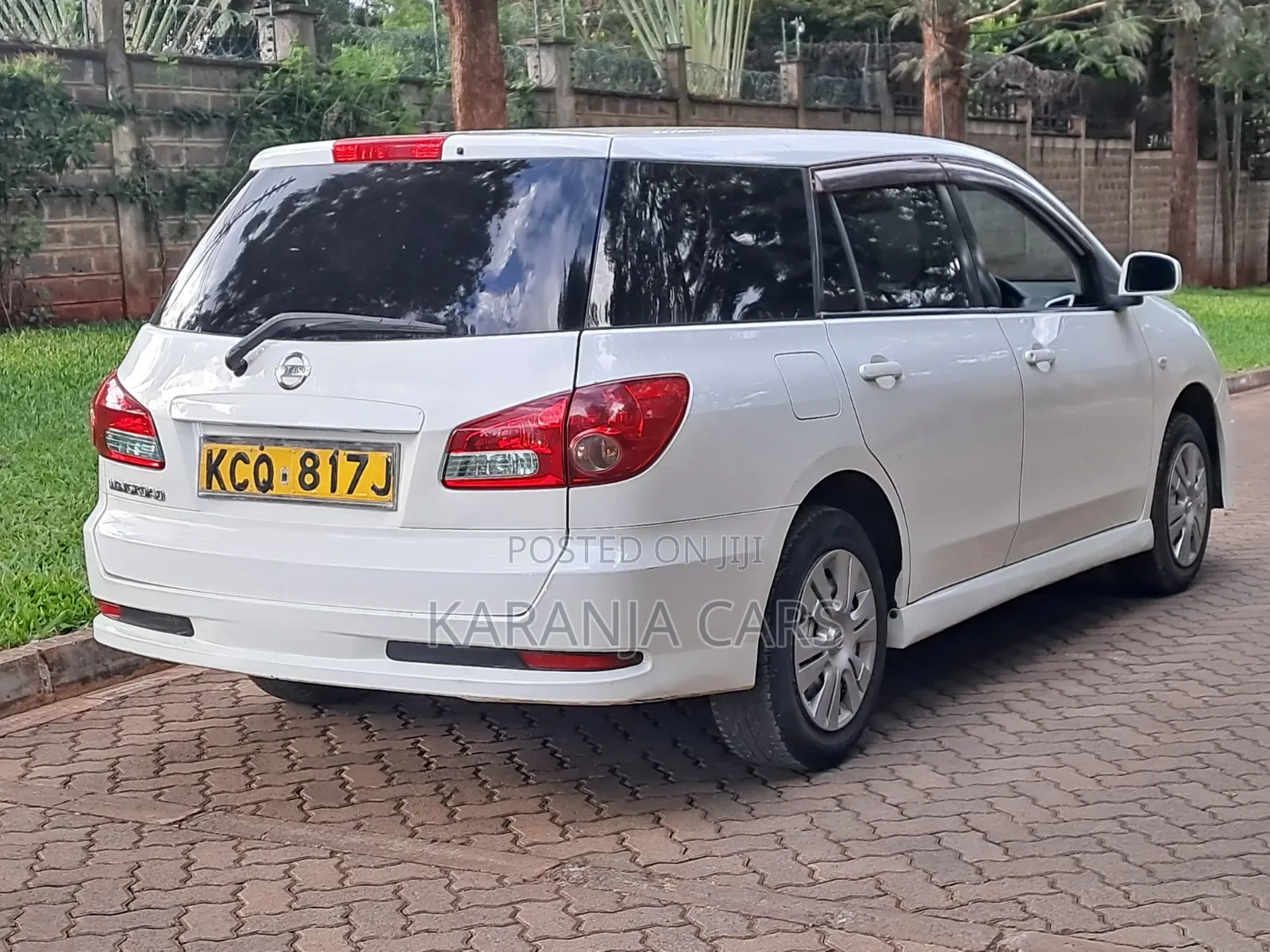 Nissan Wingroad 2010 White