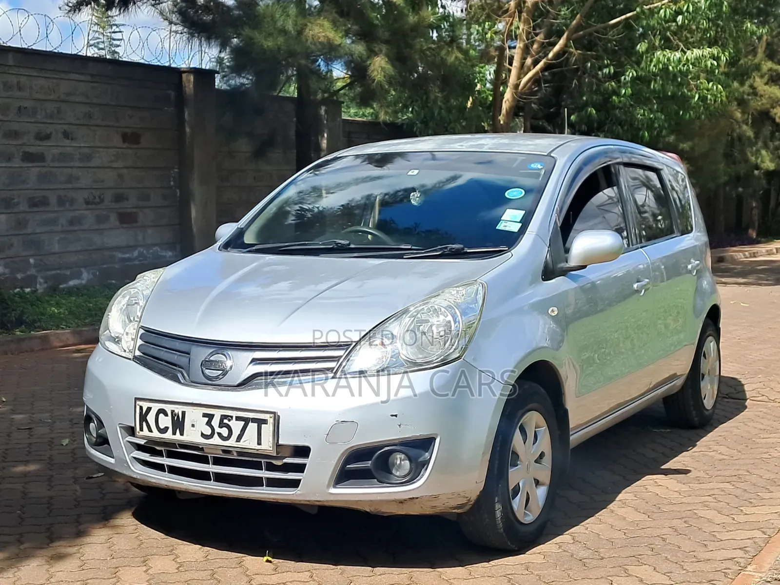 Nissan Note 2012 Silver