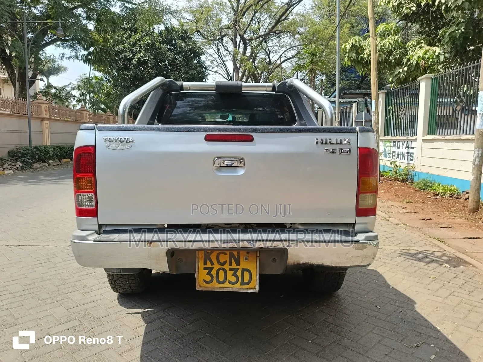 Toyota Hilux 2010 Silver