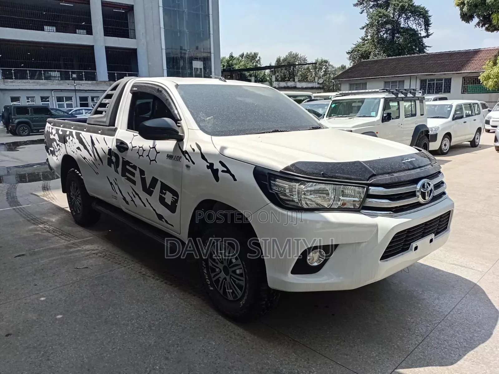 Toyota Hilux 2019 White
