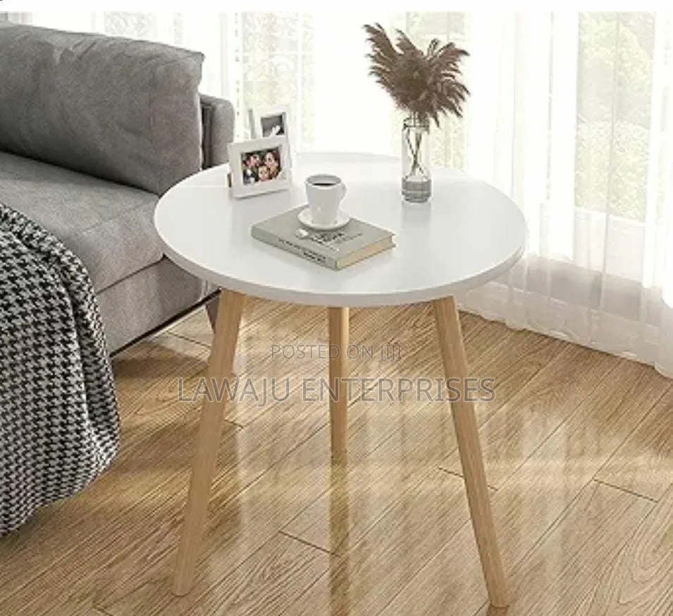 Round Side Table